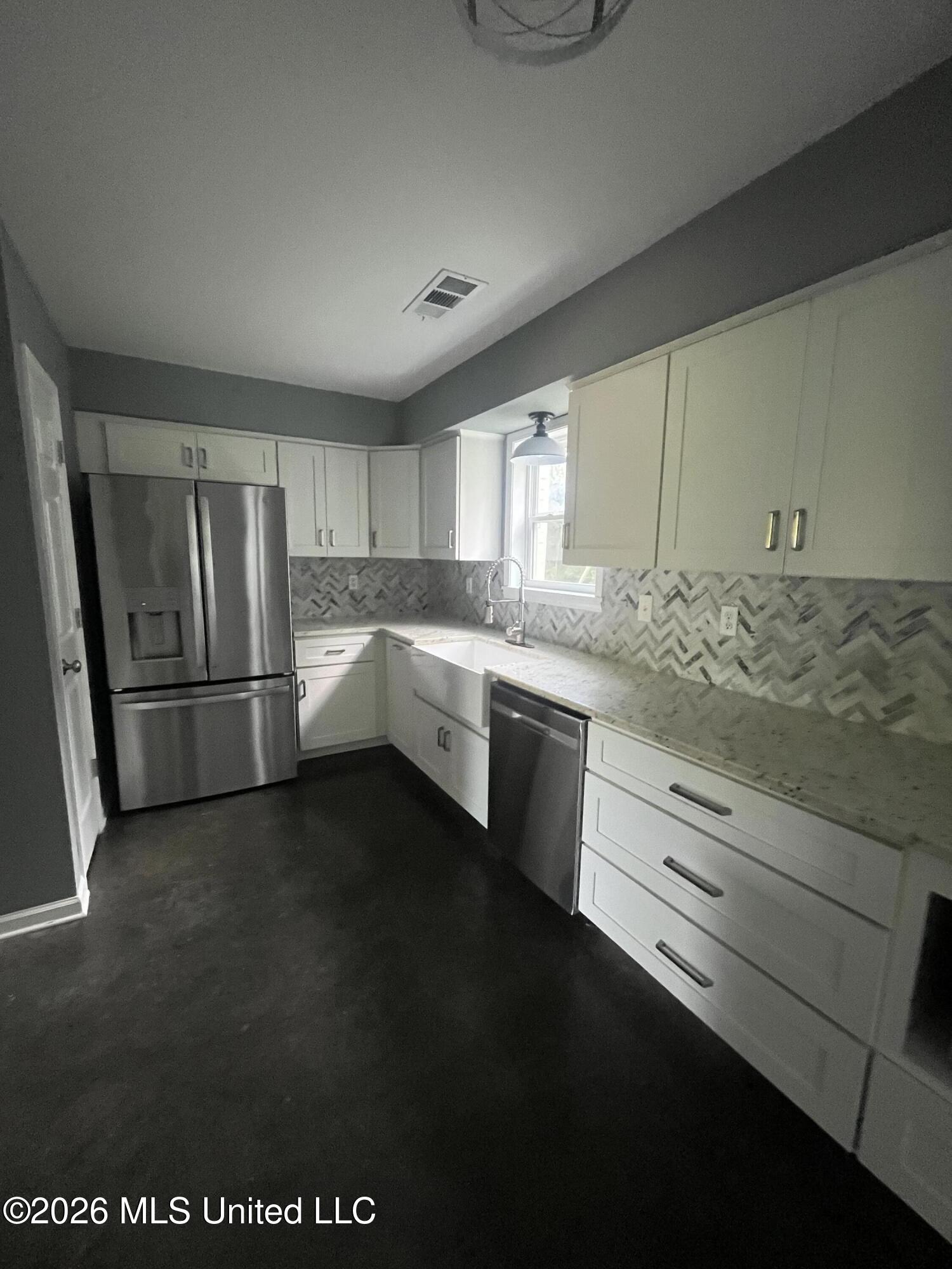 3817 Stage Road Property Photo 3