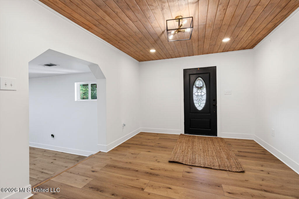 901 De La Pointe Drive Property Photo 11