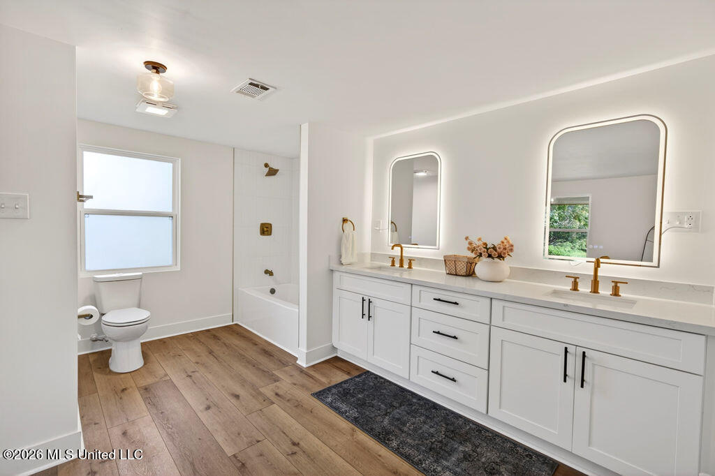 901 De La Pointe Drive Property Photo 30