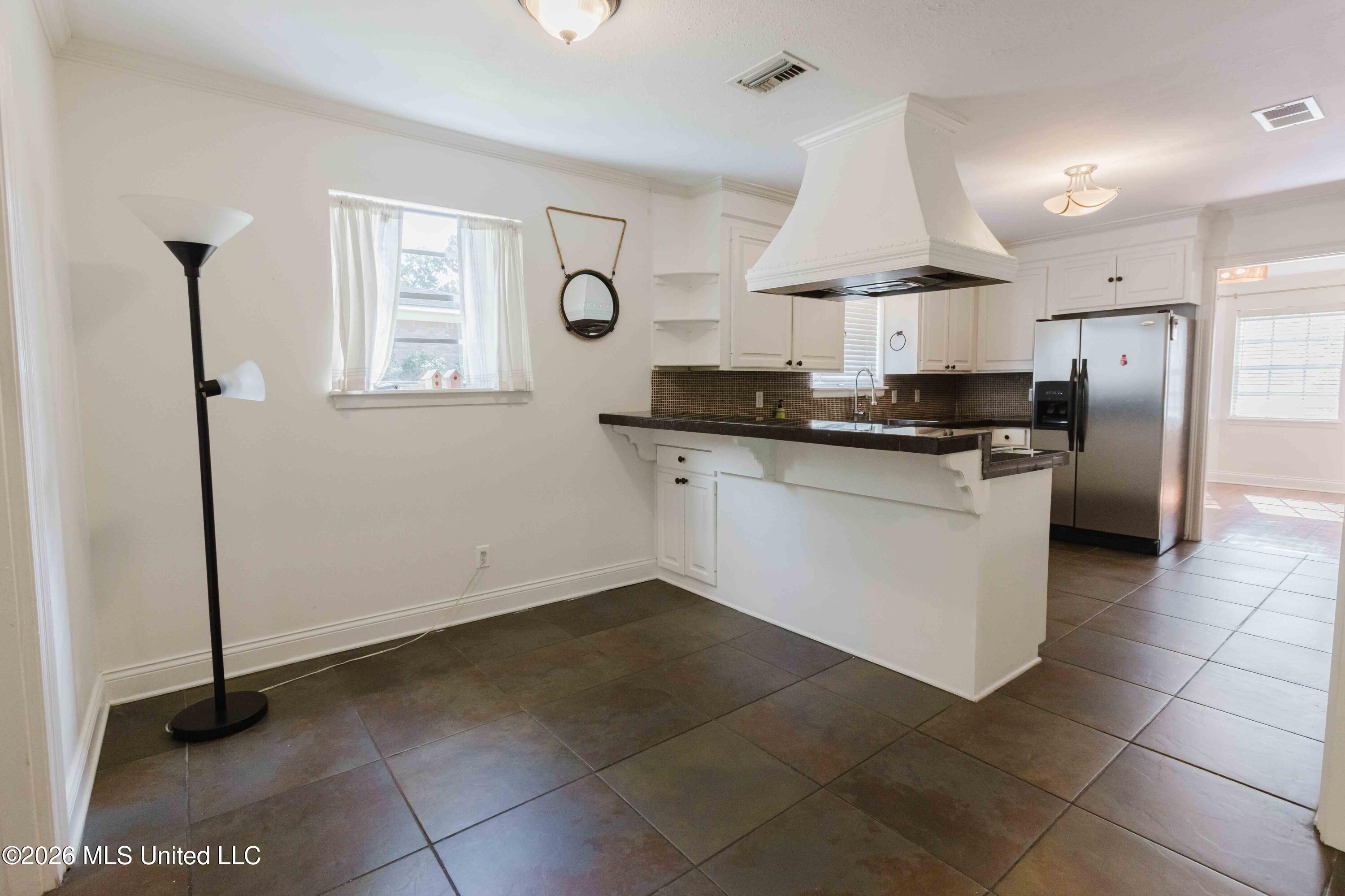 5355 Suffolk Drive Property Photo 13