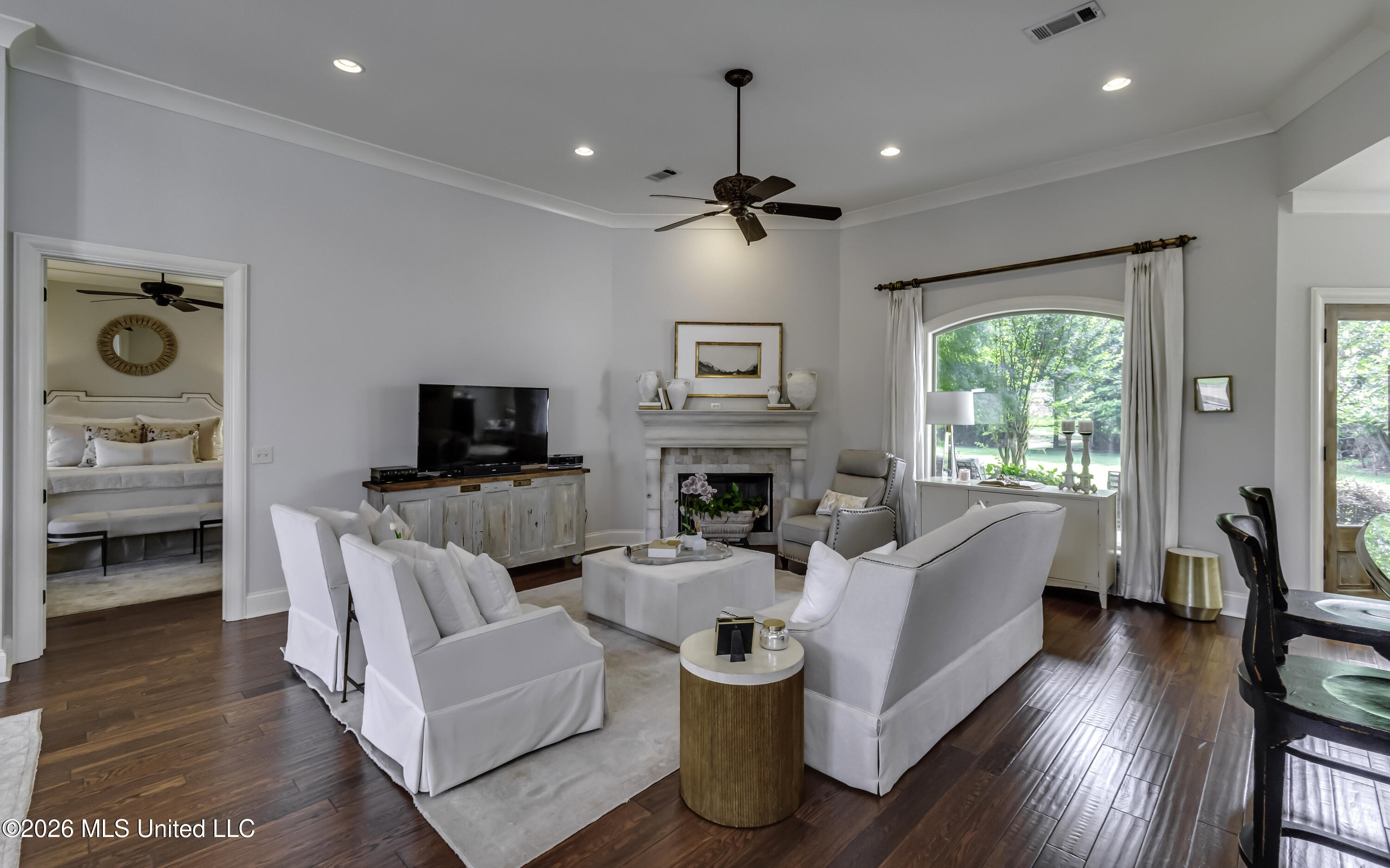 110 Meadow Park Drive Property Photo 11