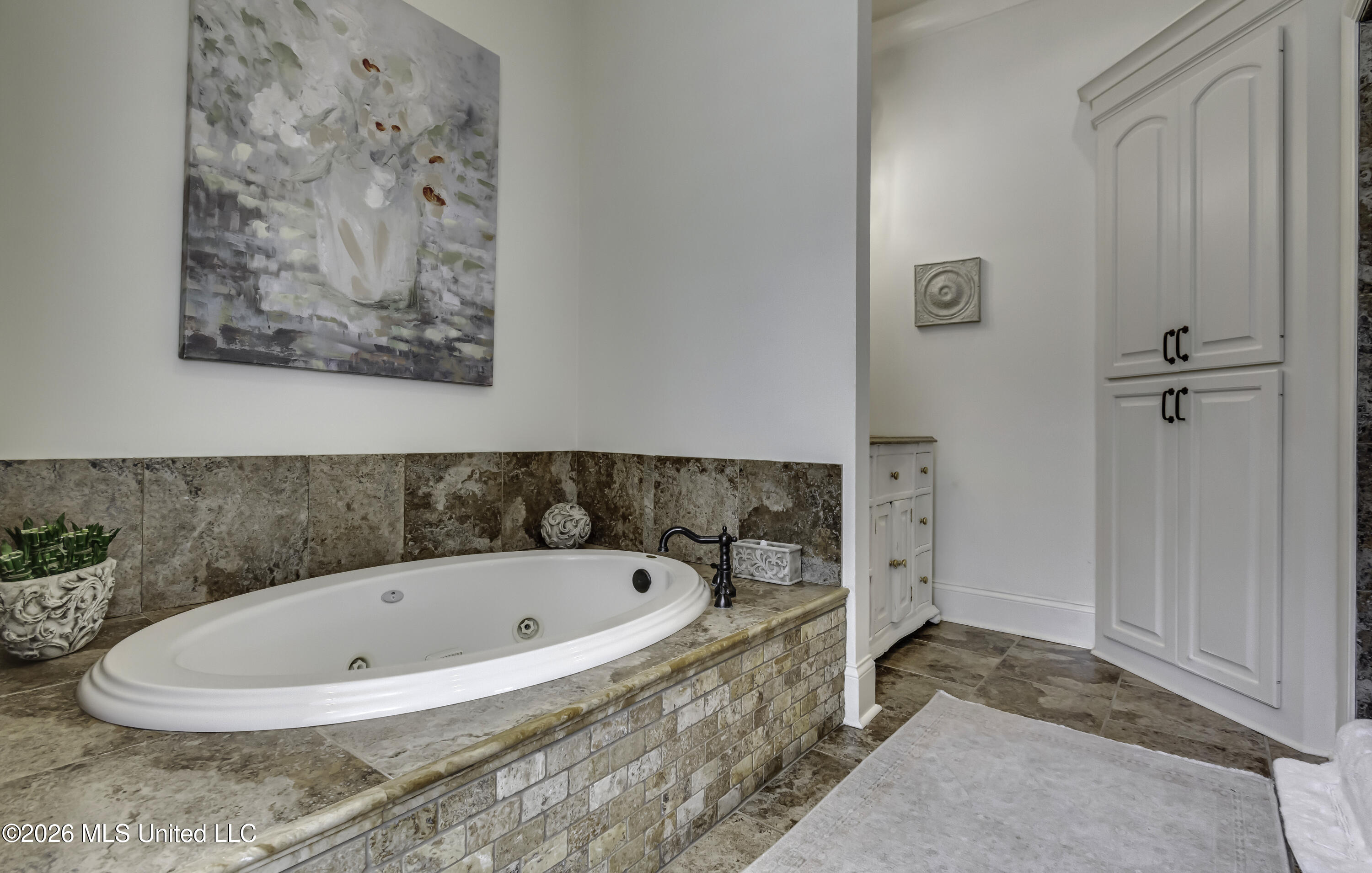 110 Meadow Park Drive Property Photo 31