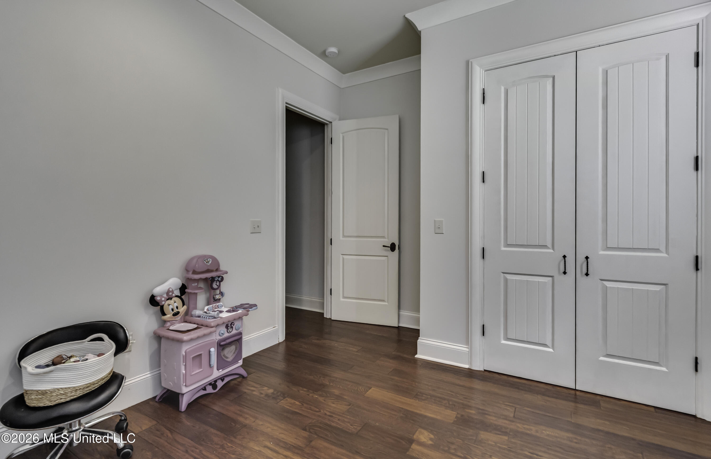 110 Meadow Park Drive Property Photo 45