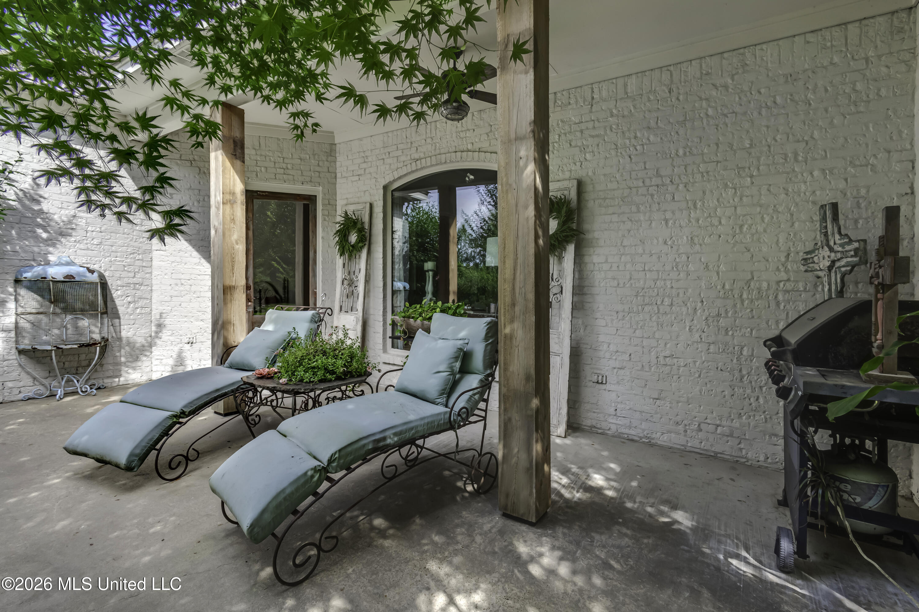 110 Meadow Park Drive Property Photo 51