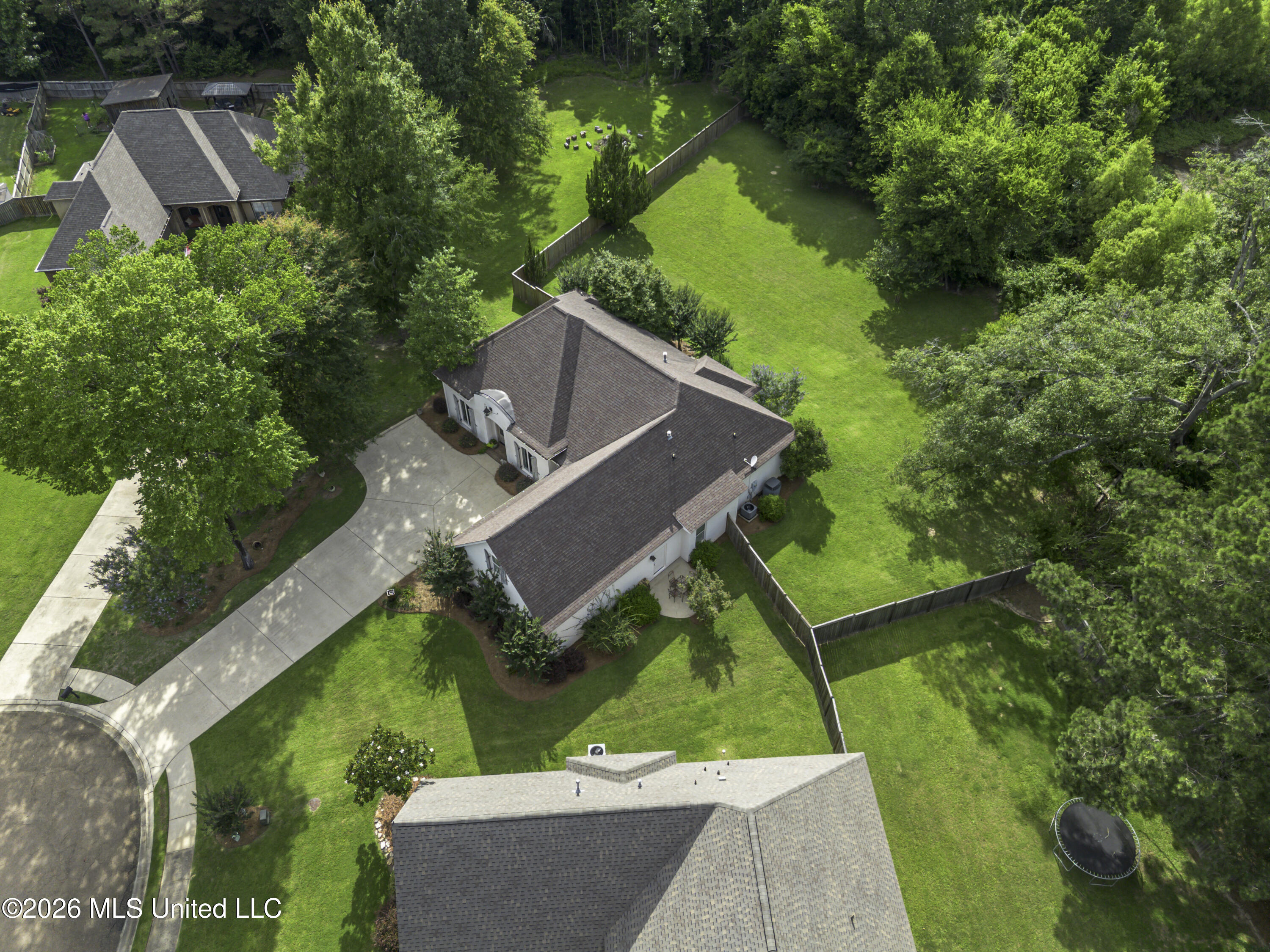110 Meadow Park Drive Property Photo 59