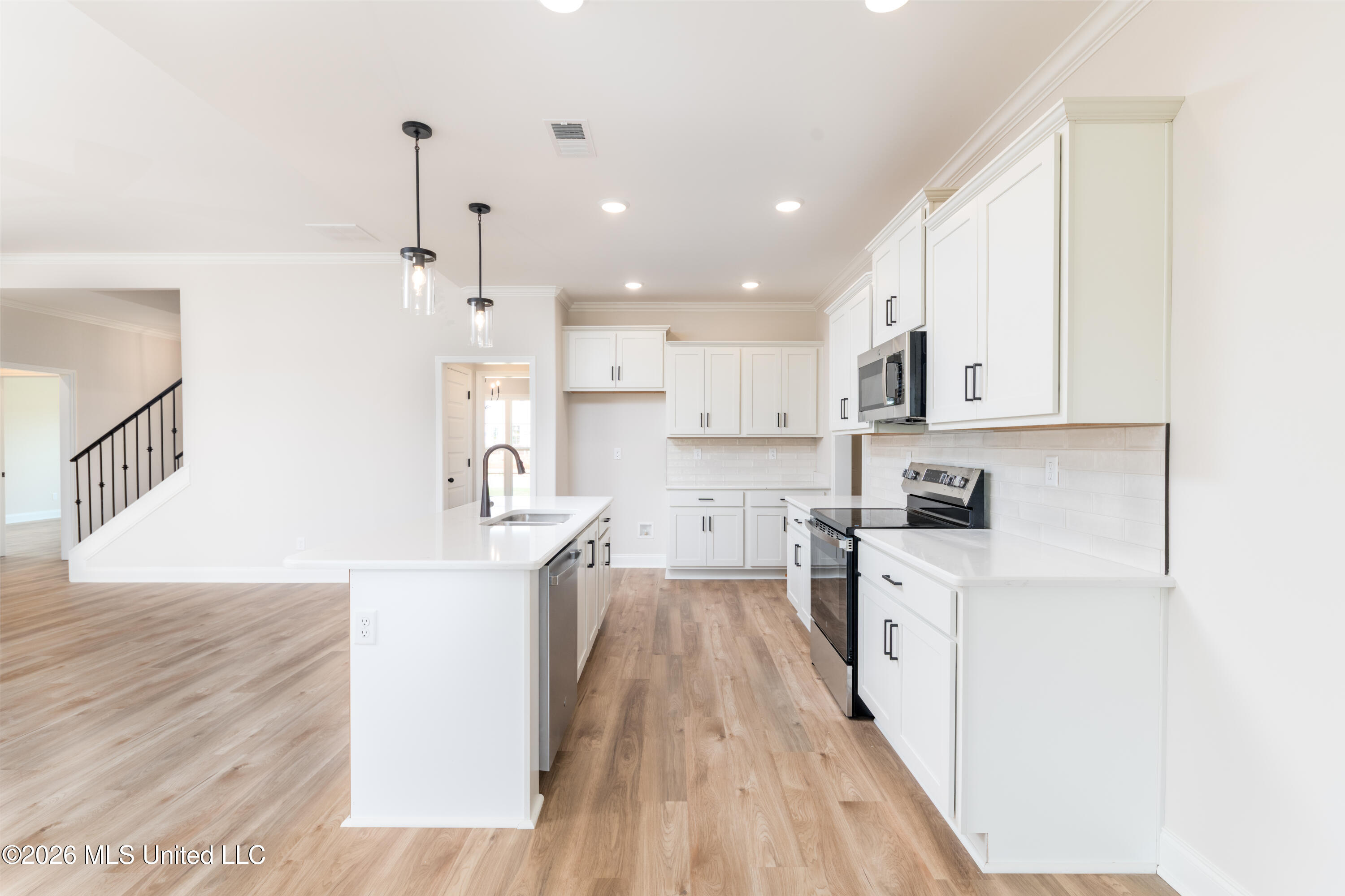 7559 John Elliott Lane Property Photo 14