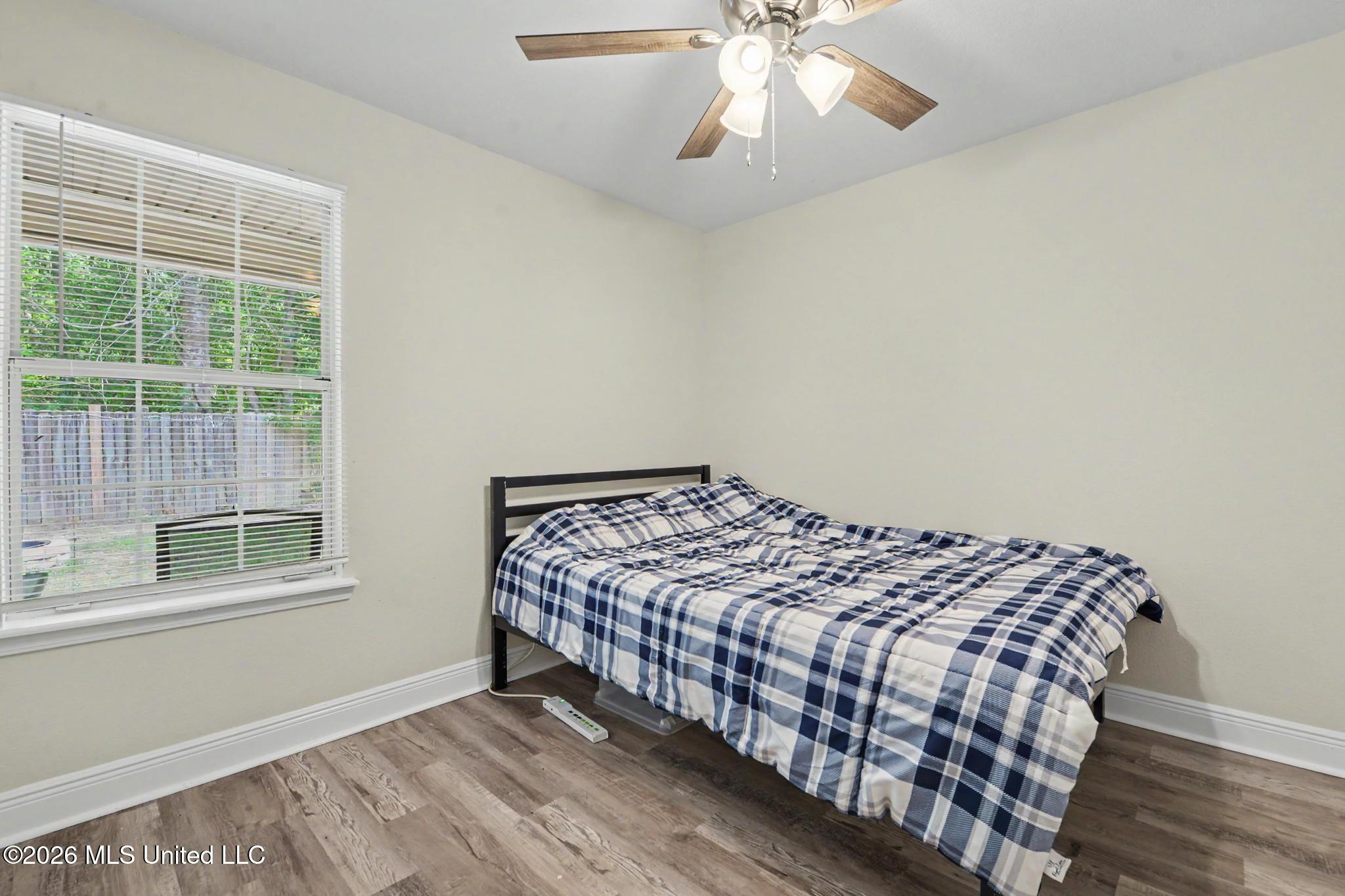 13404 Locust Hill Drive Property Photo 15