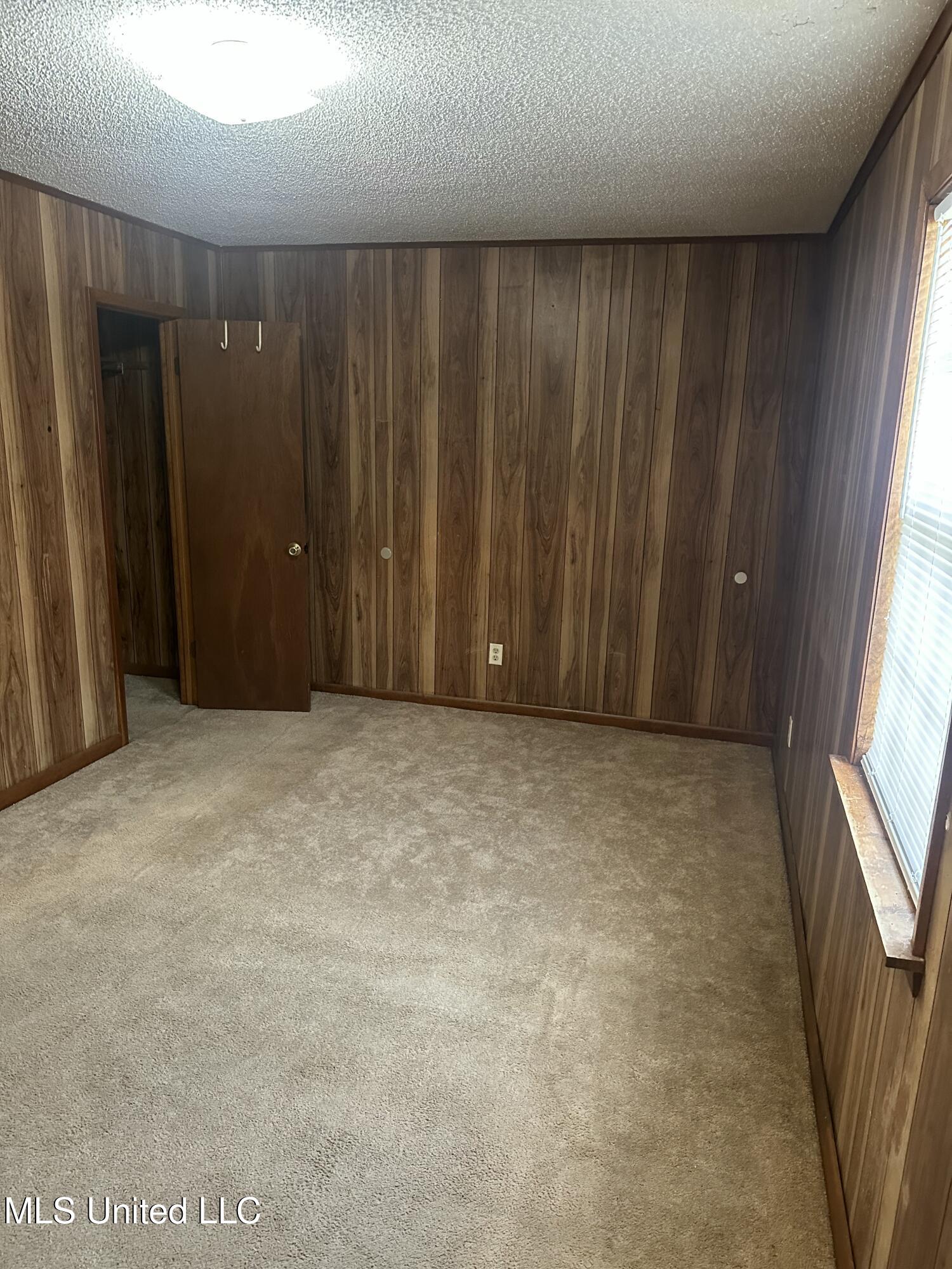 103 Sherwood Drive Property Photo 34