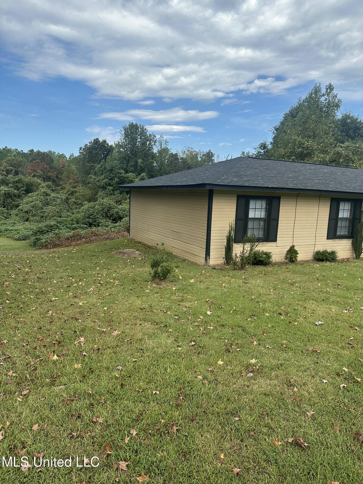 103 Sherwood Drive Property Photo 40