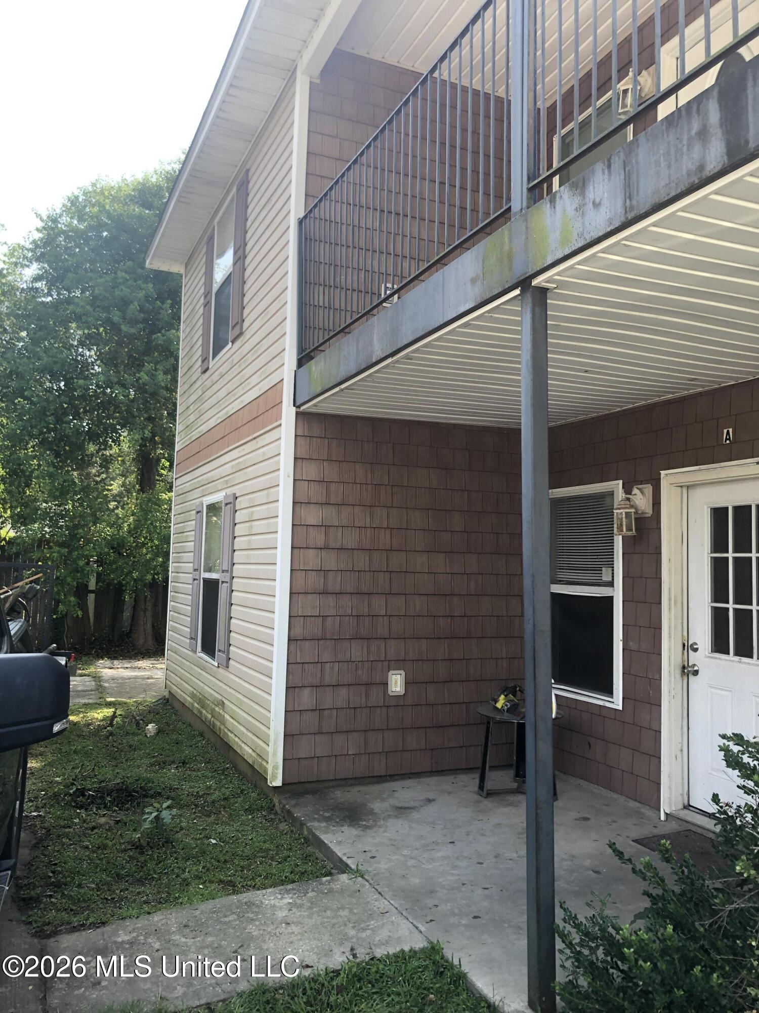280 Rodenberg Avenue Property Photo 2