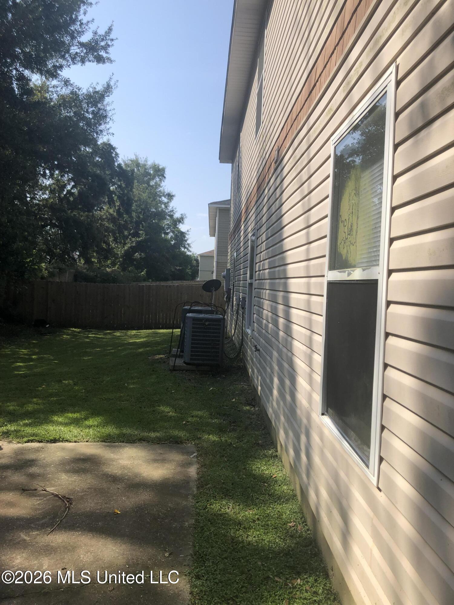 280 Rodenberg Avenue Property Photo 10