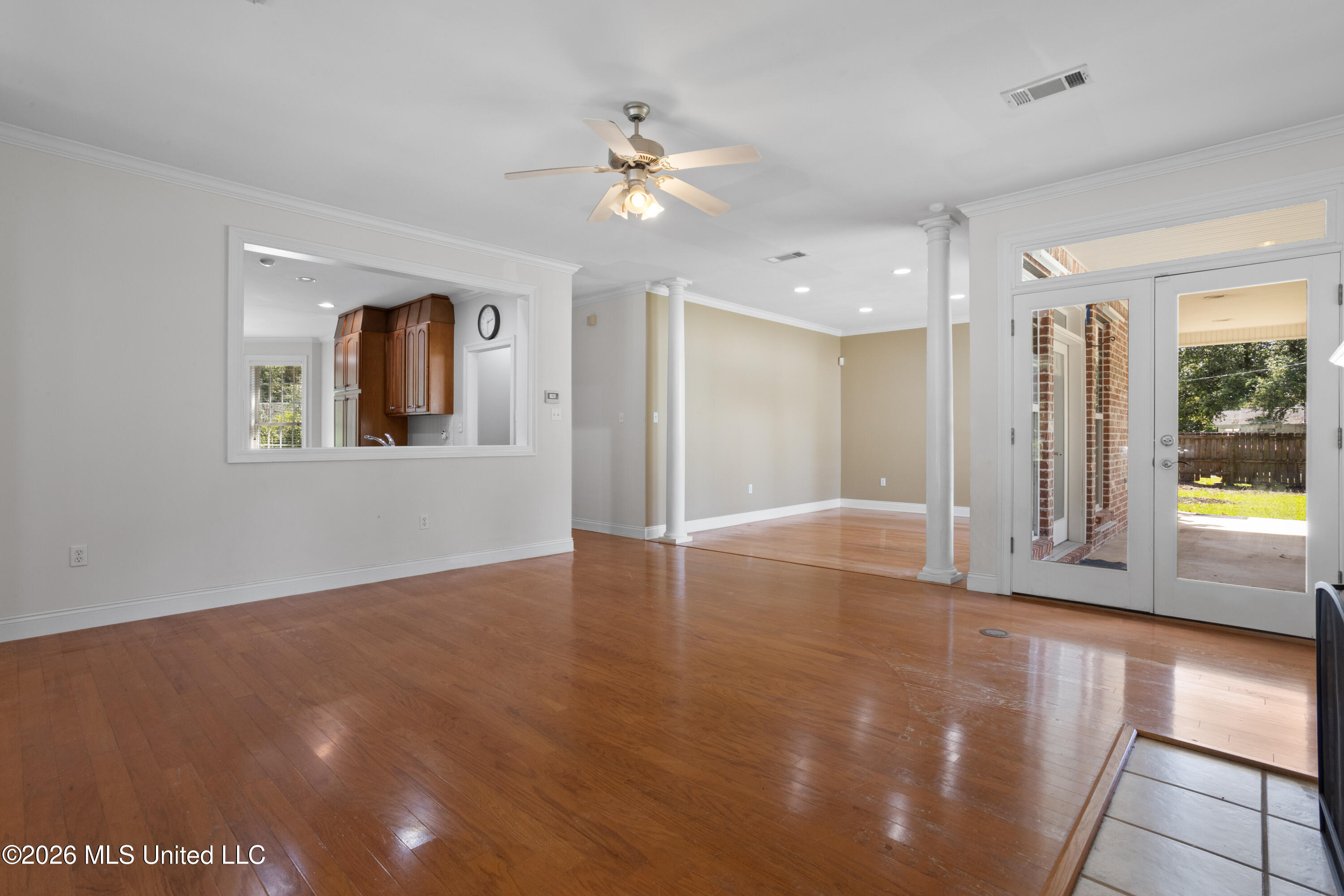 501 General Pershing Avenue Property Photo 5