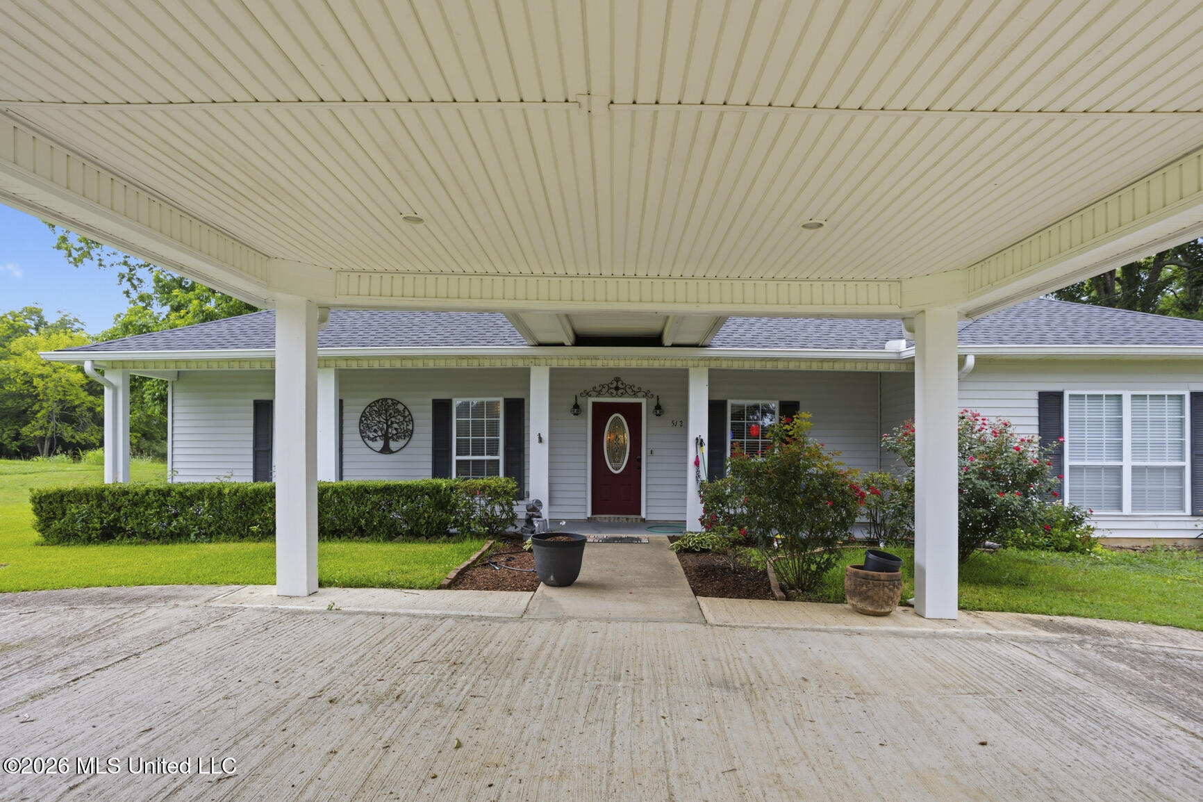 512 Stokes Road Property Photo 5