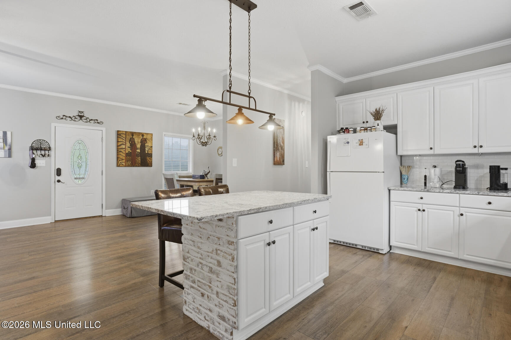 512 Stokes Road Property Photo 14