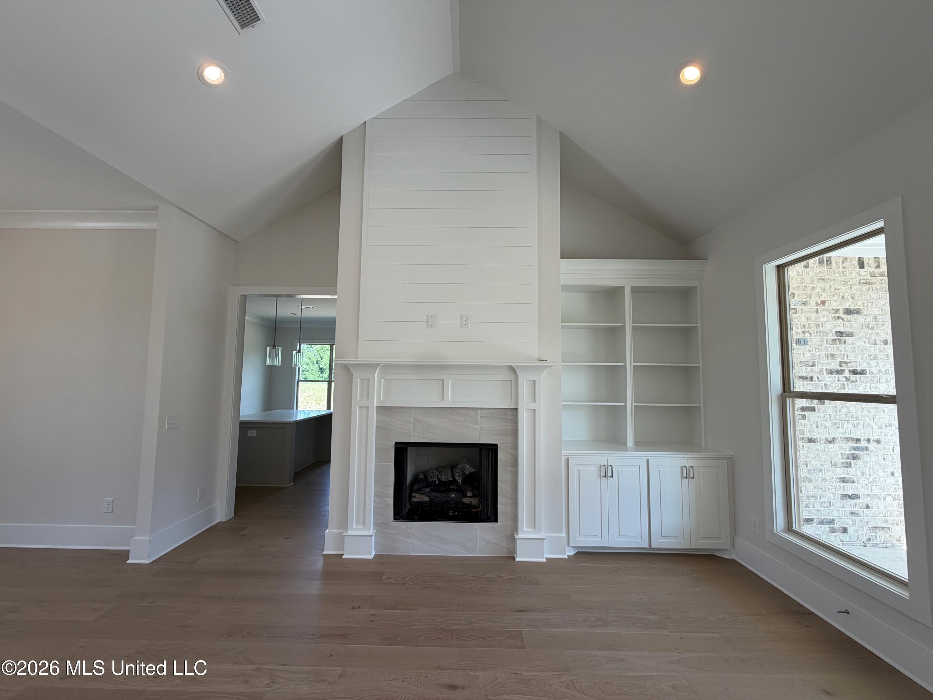 305 Mesa Cove Property Photo 5