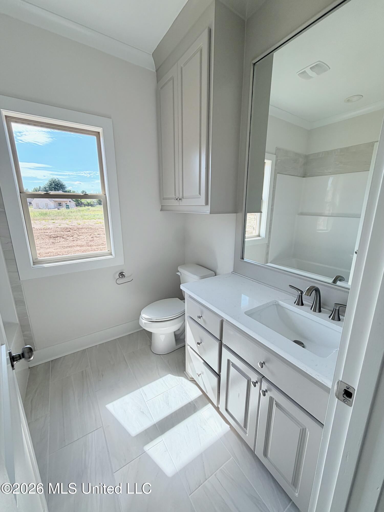 305 Mesa Cove Property Photo 9