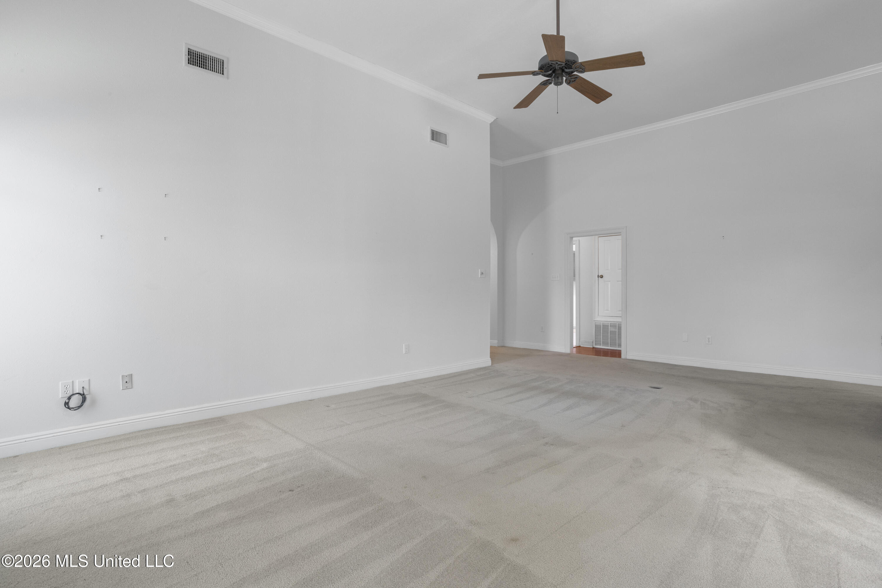 376 Lakeview Boulevard Property Photo 13
