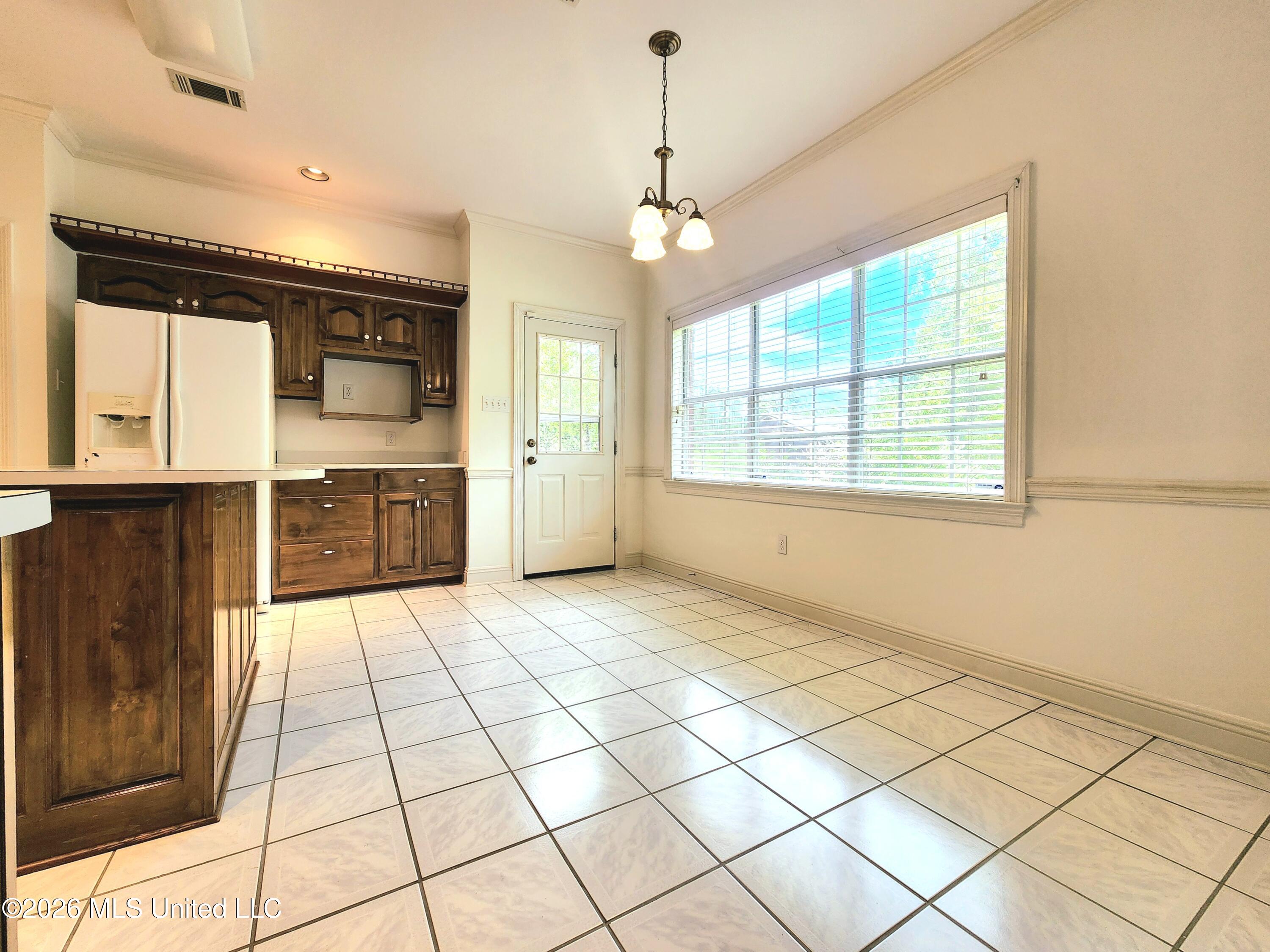 376 Lakeview Boulevard Property Photo 16