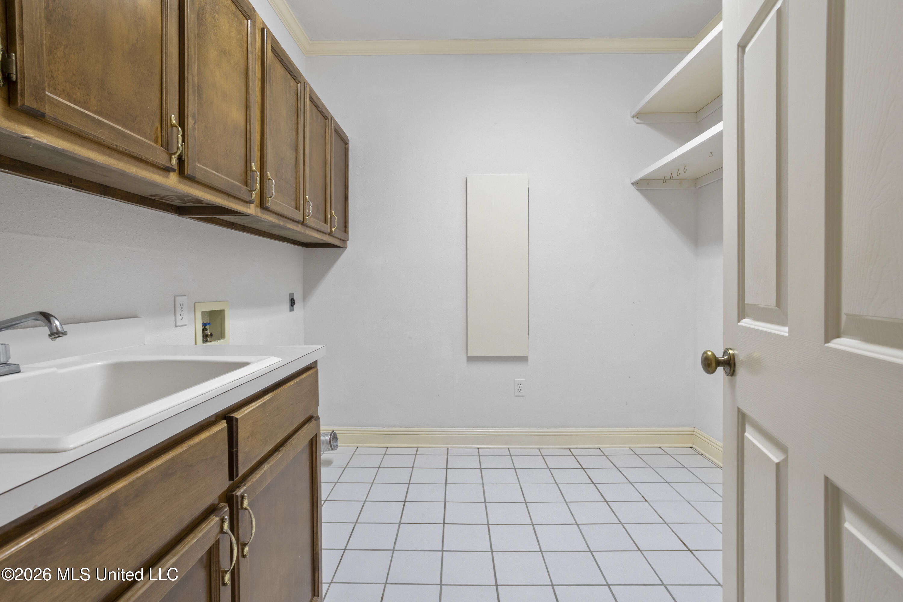 376 Lakeview Boulevard Property Photo 26