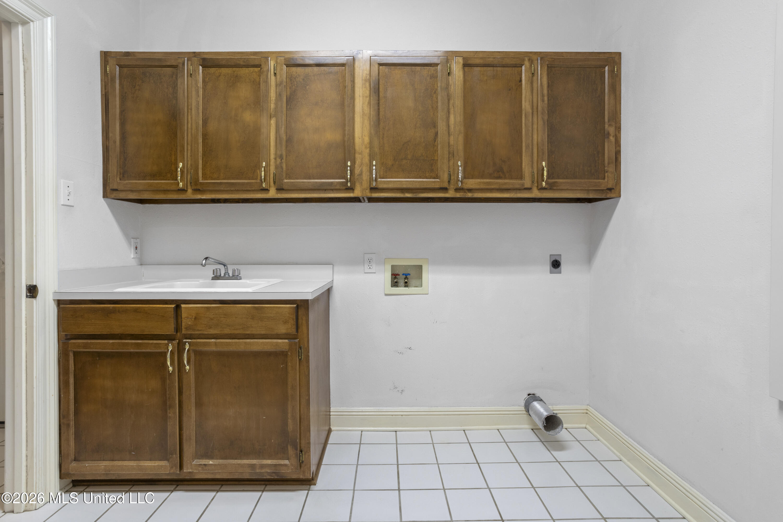 376 Lakeview Boulevard Property Photo 27