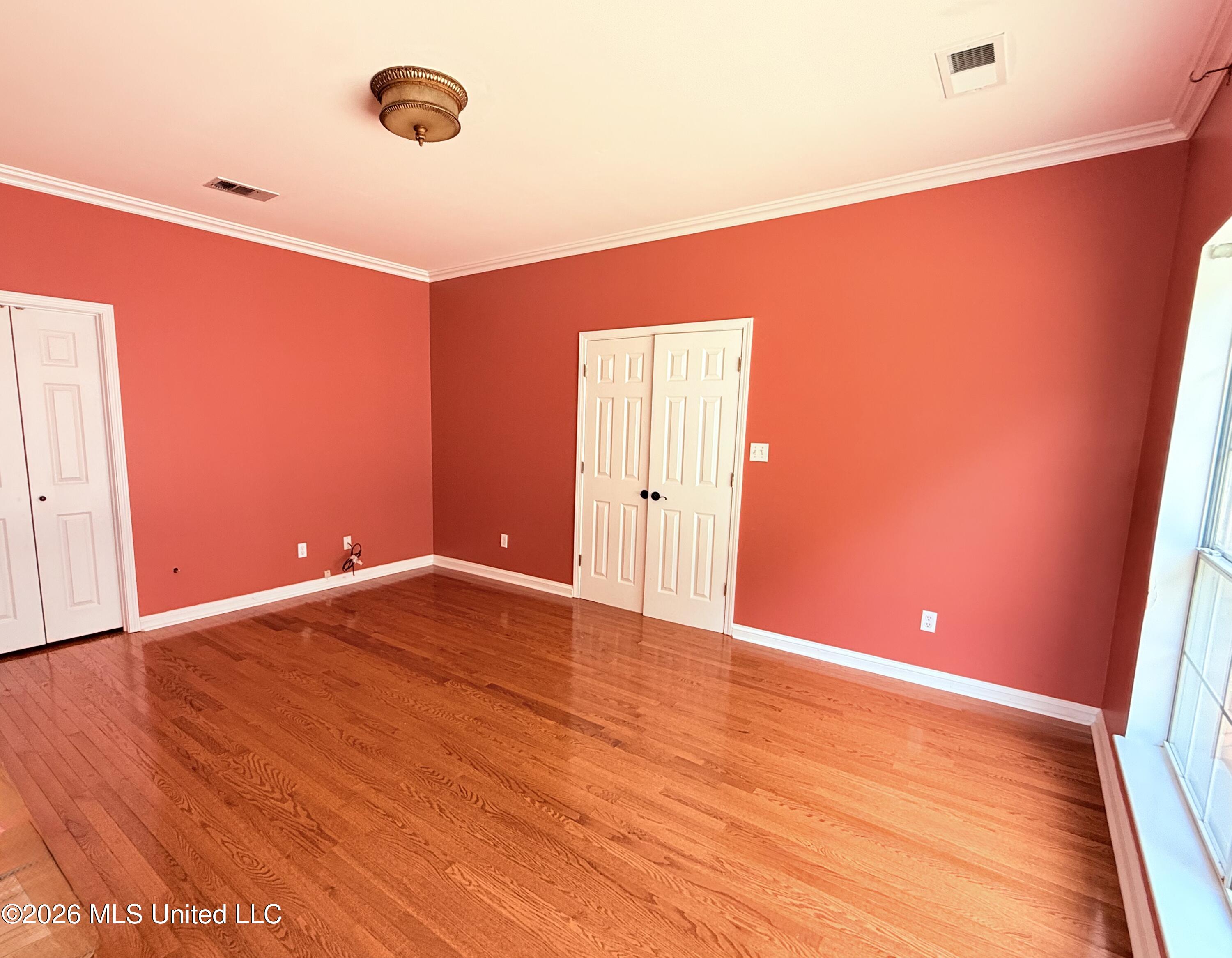 2465 Pryor Street Property Photo 23