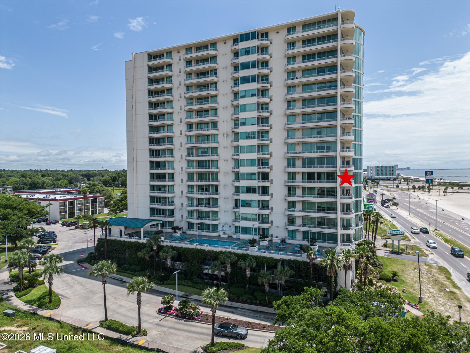2060 Beach Boulevard Property Photo 1