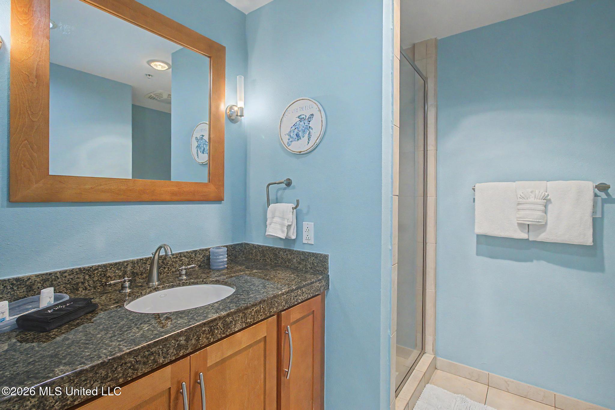 2060 Beach Boulevard Property Photo 24