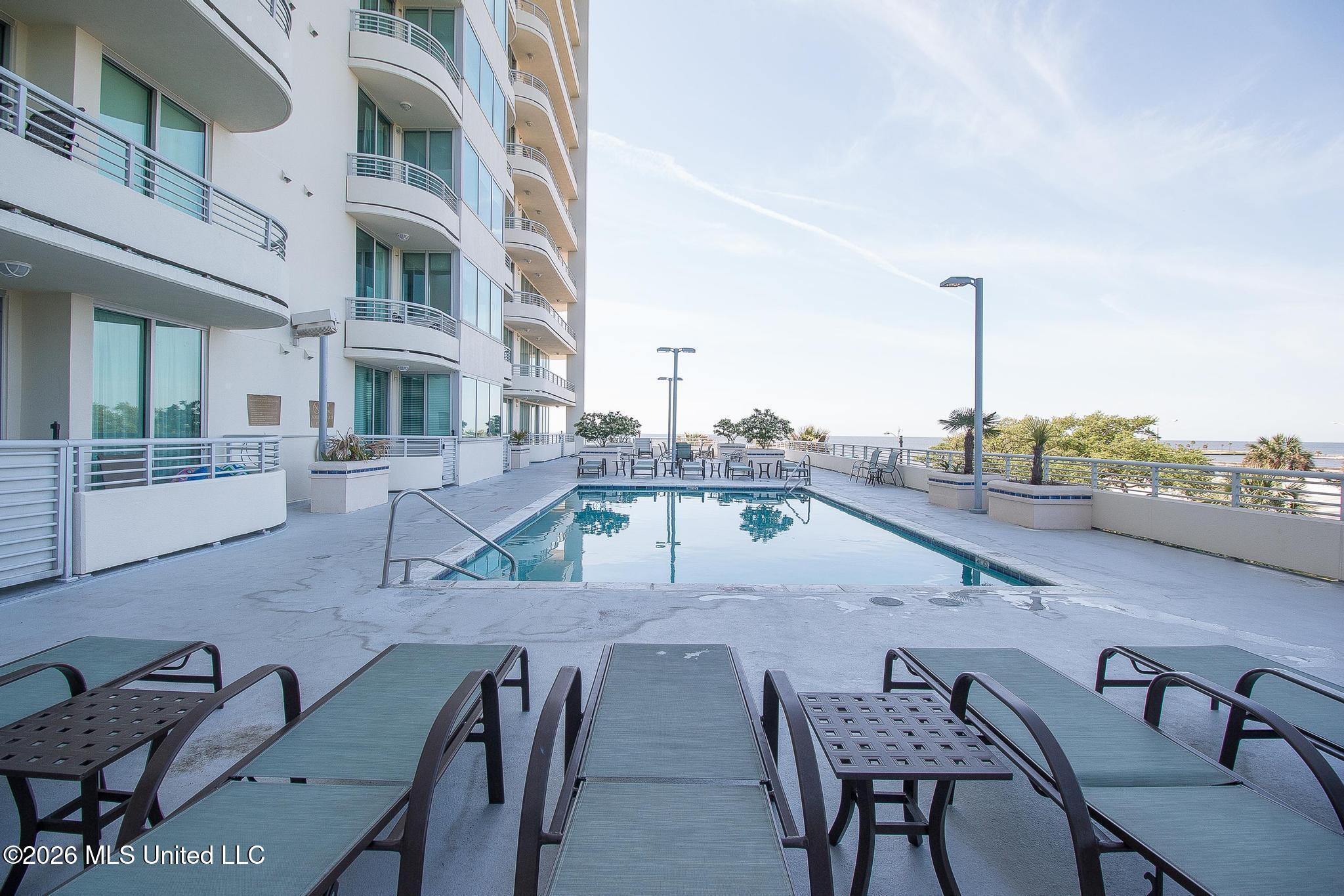 2060 Beach Boulevard Property Photo 32