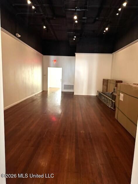 412 Main Street Property Photo 2
