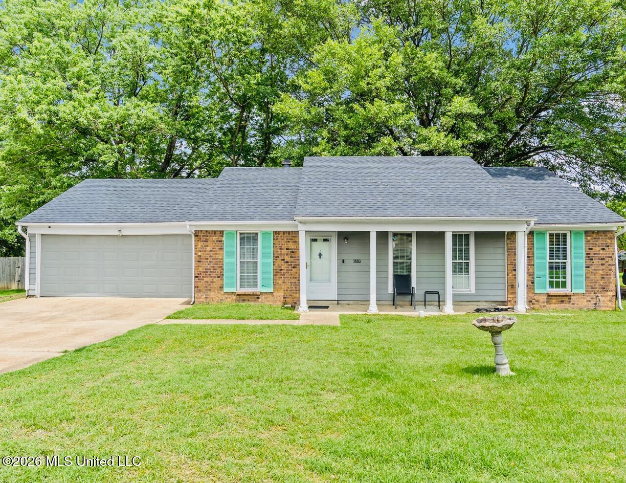 3880 Ivanhoe Drive Property Photo 1