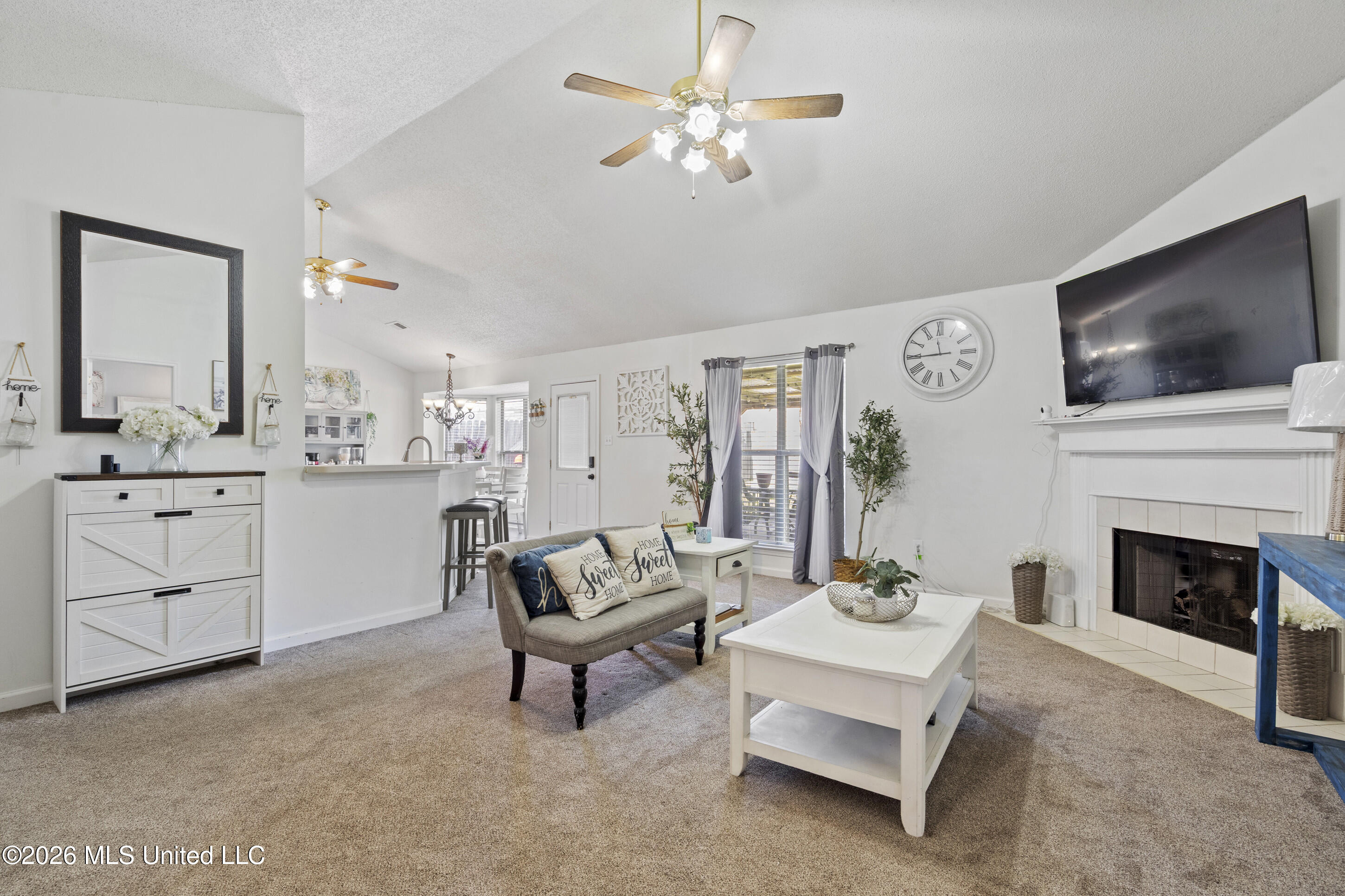 9022 Belmont Drive Property Photo 6