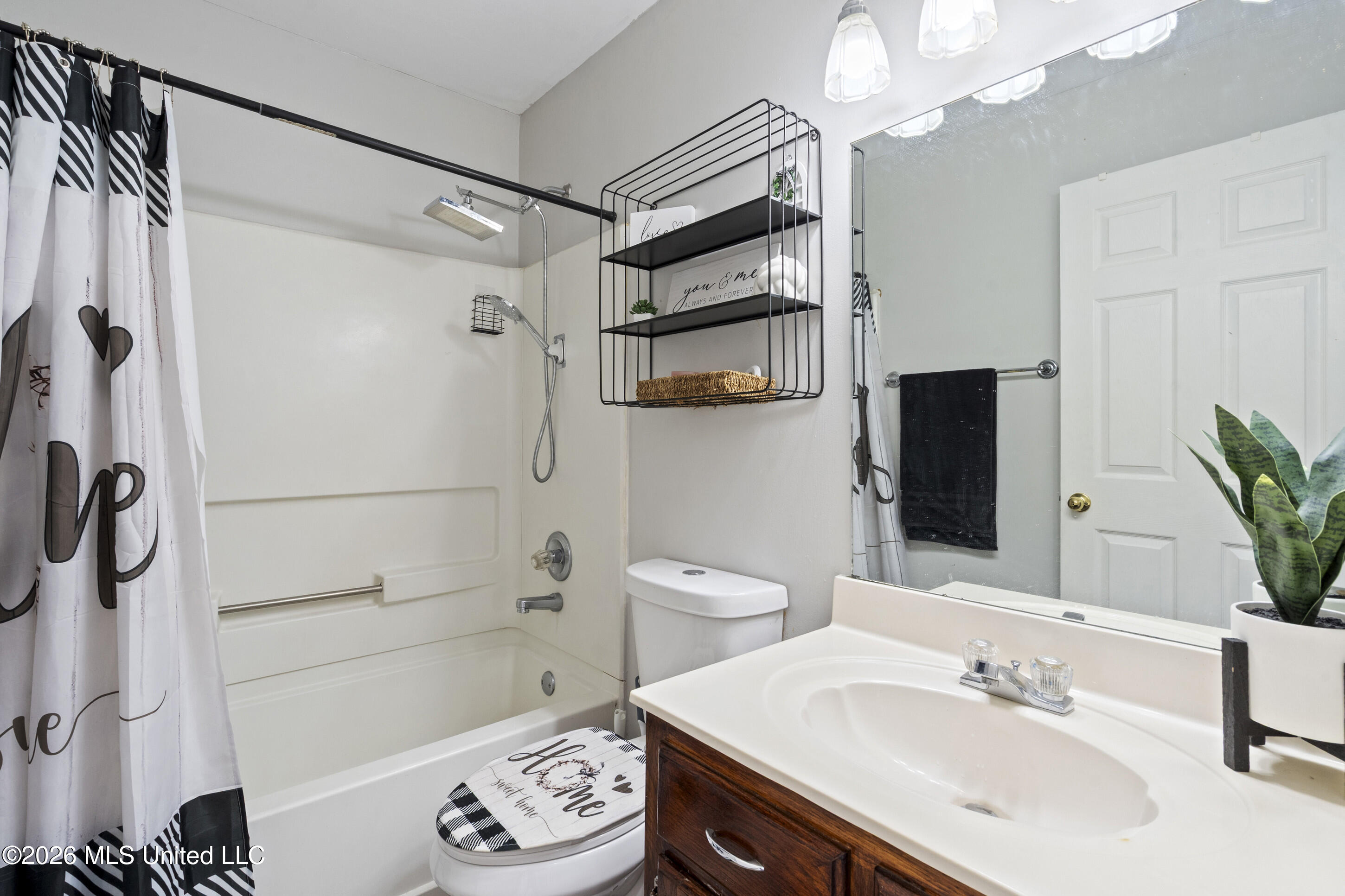 9022 Belmont Drive Property Photo 16