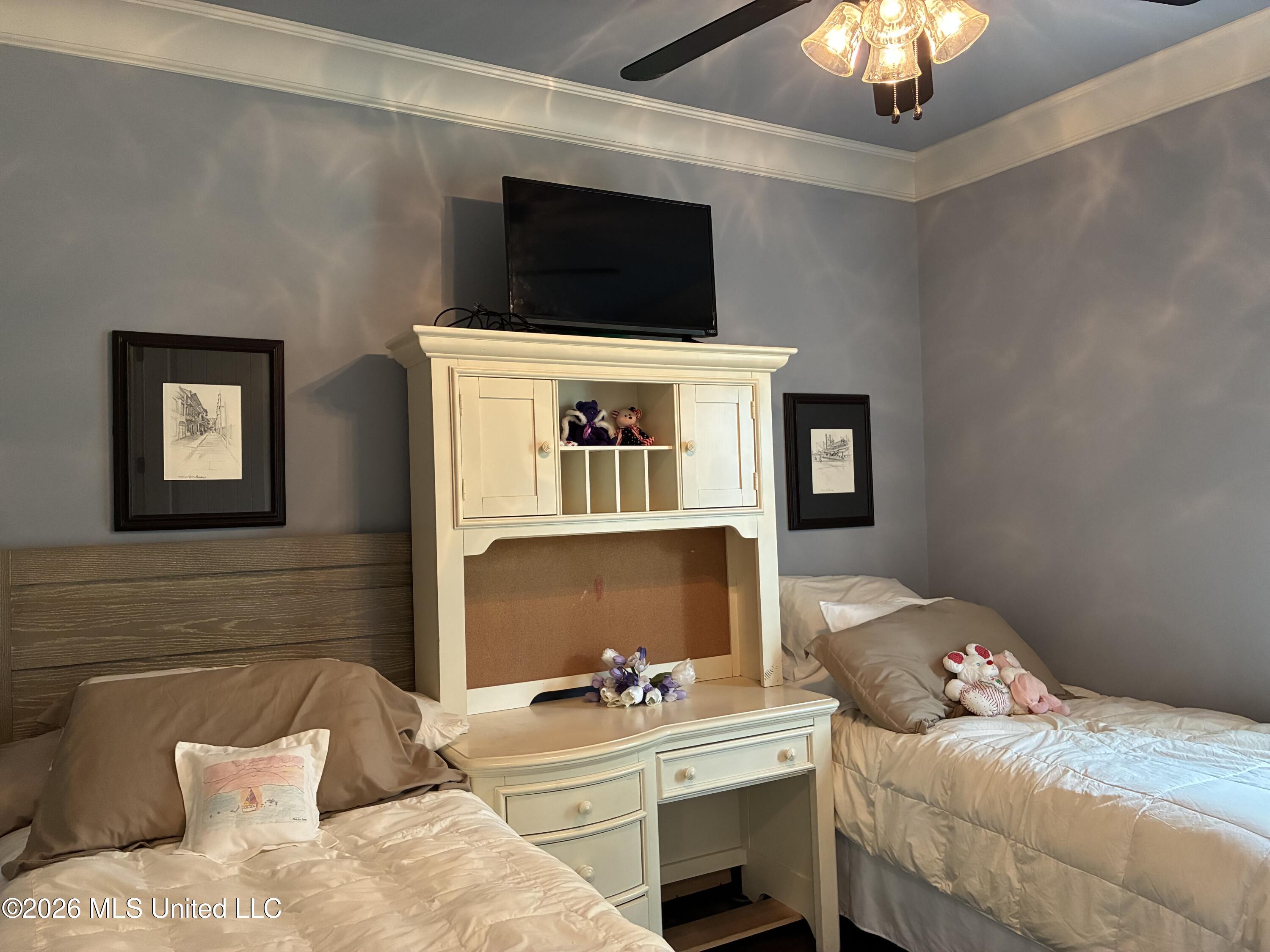 7444 Turnberry Drive Property Photo 22
