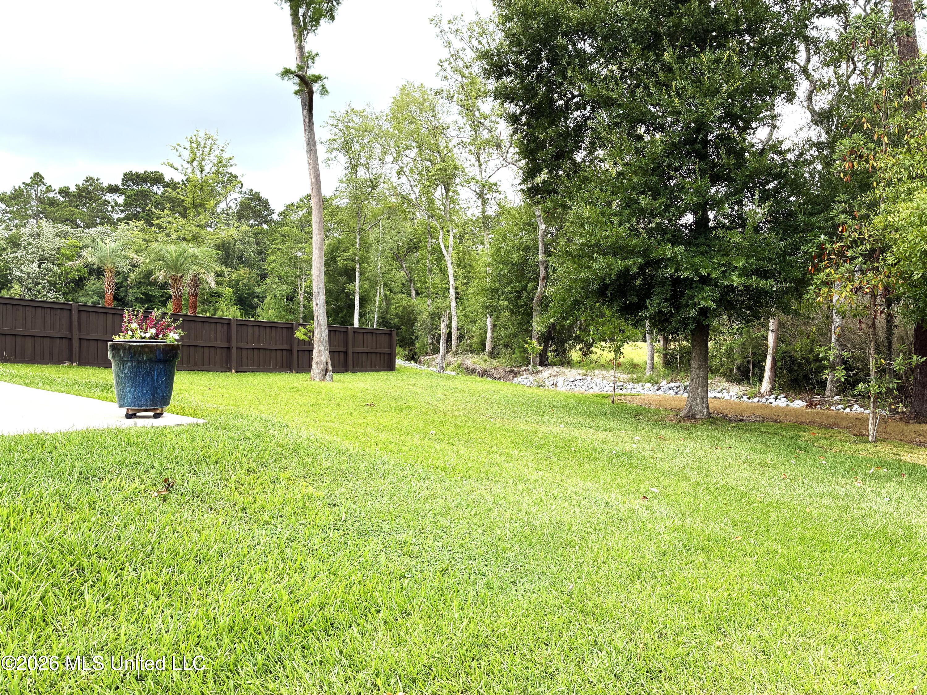 7444 Turnberry Drive Property Photo 33