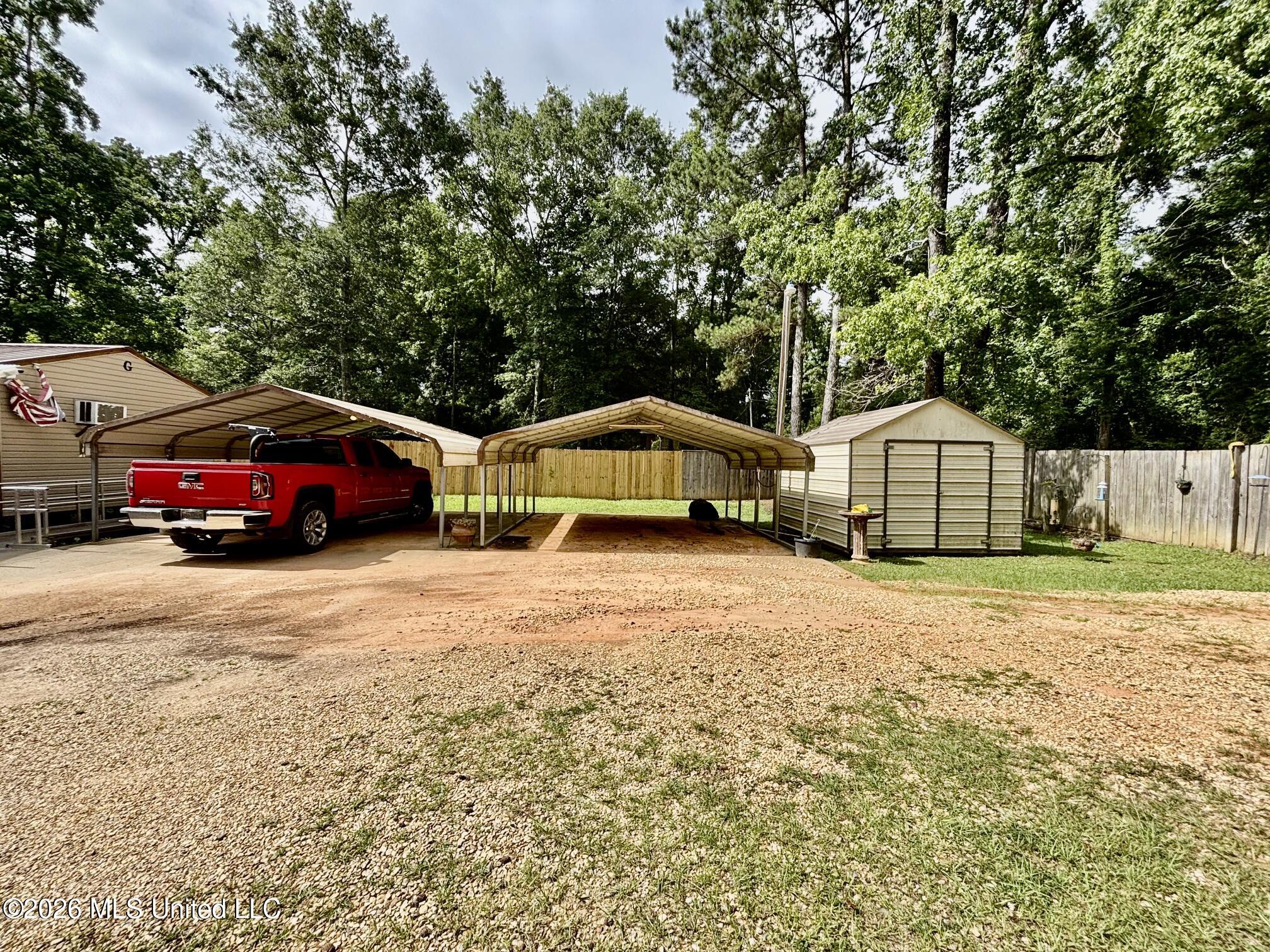 834 Maddox Avenue Property Photo 3