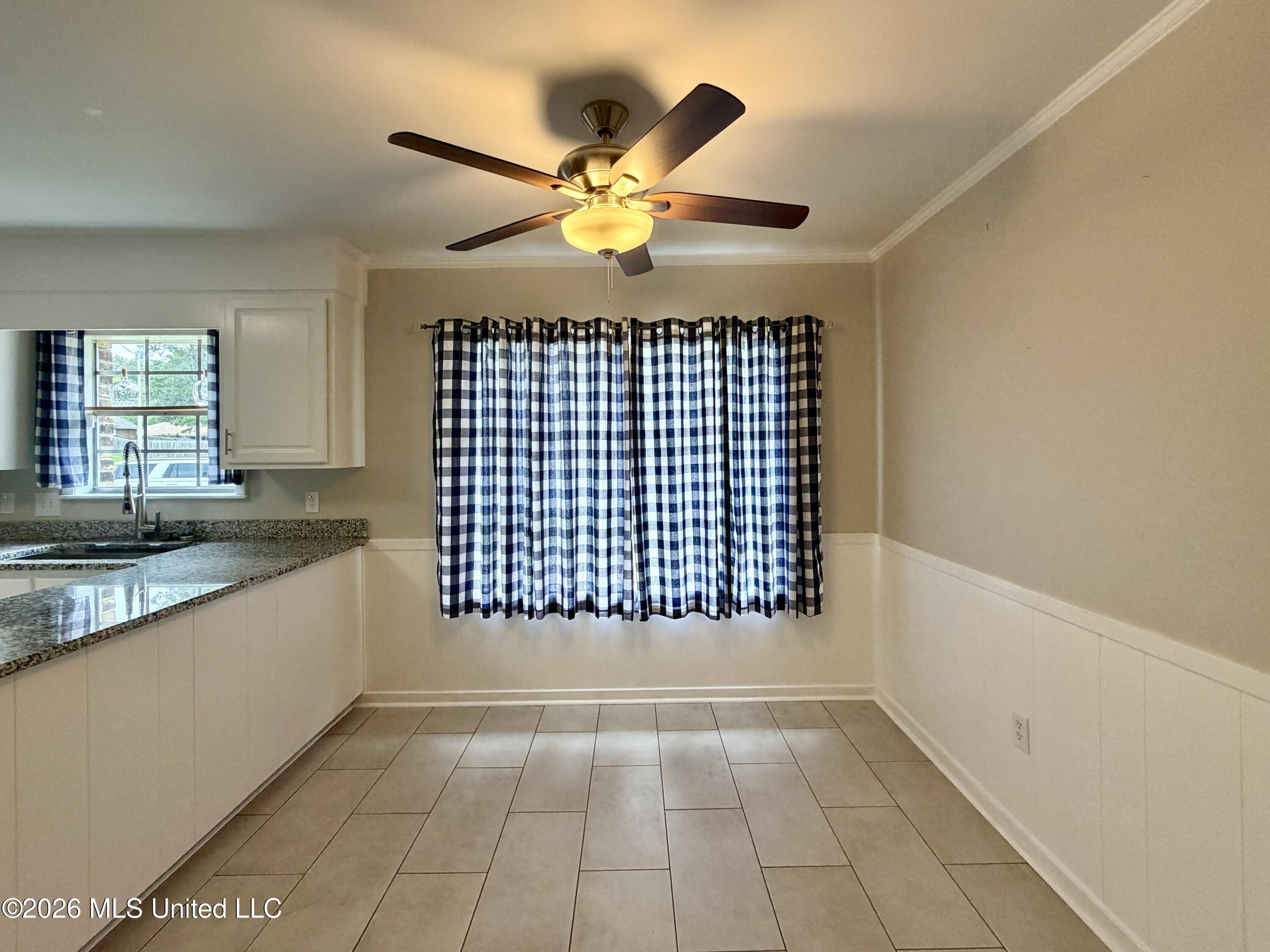 1206 Dartmoor Drive Property Photo 22