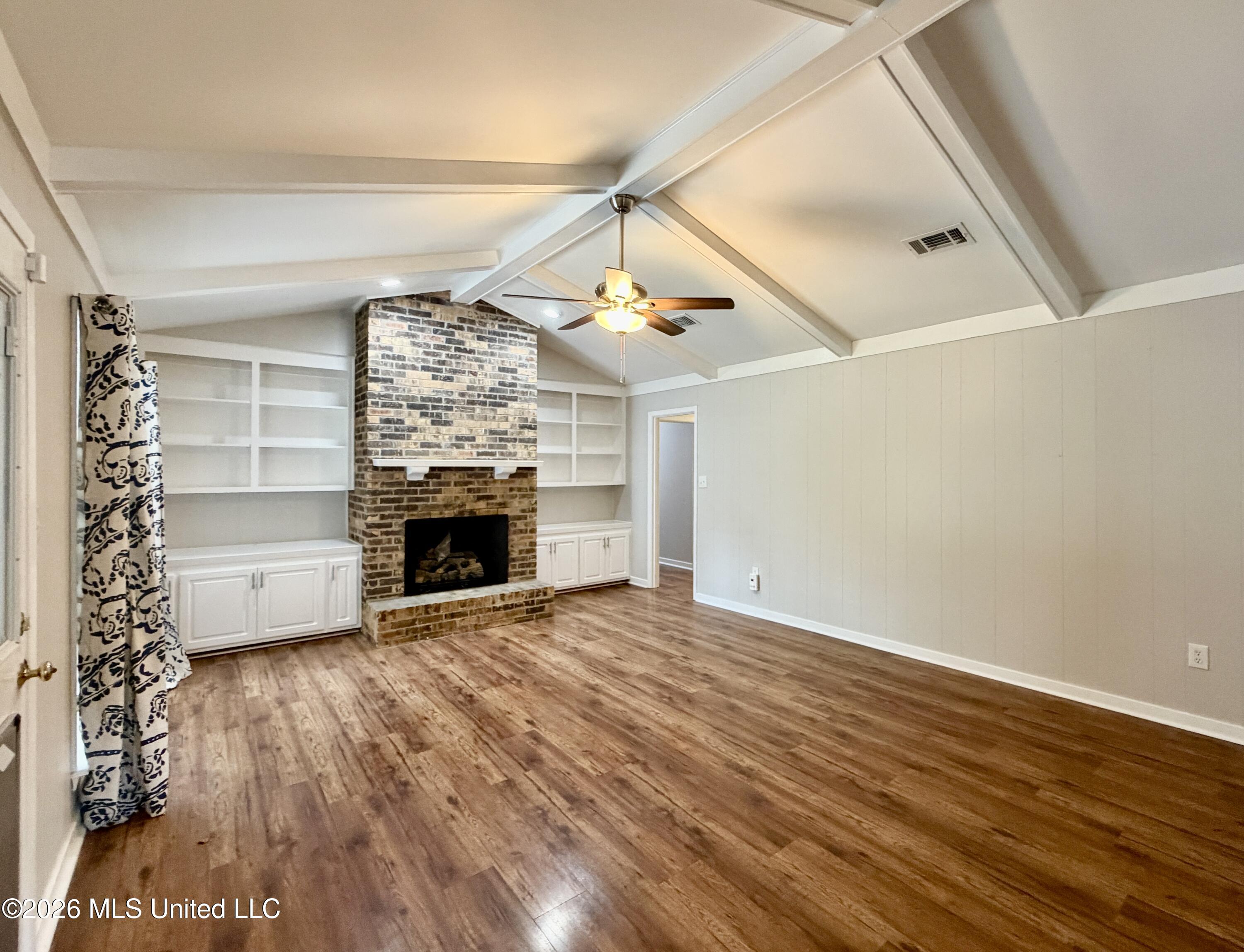 1206 Dartmoor Drive Property Photo 23