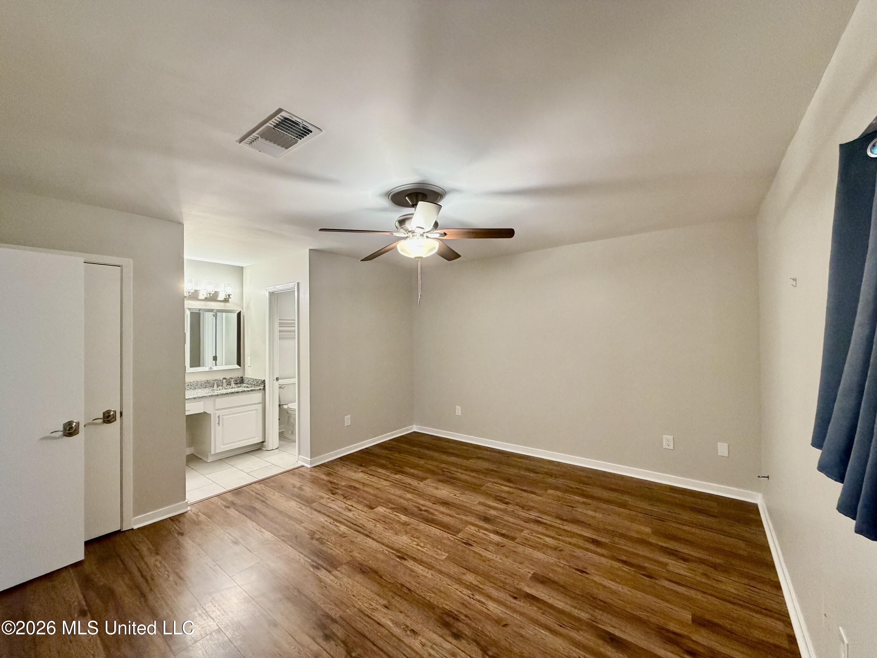 1206 Dartmoor Drive Property Photo 38