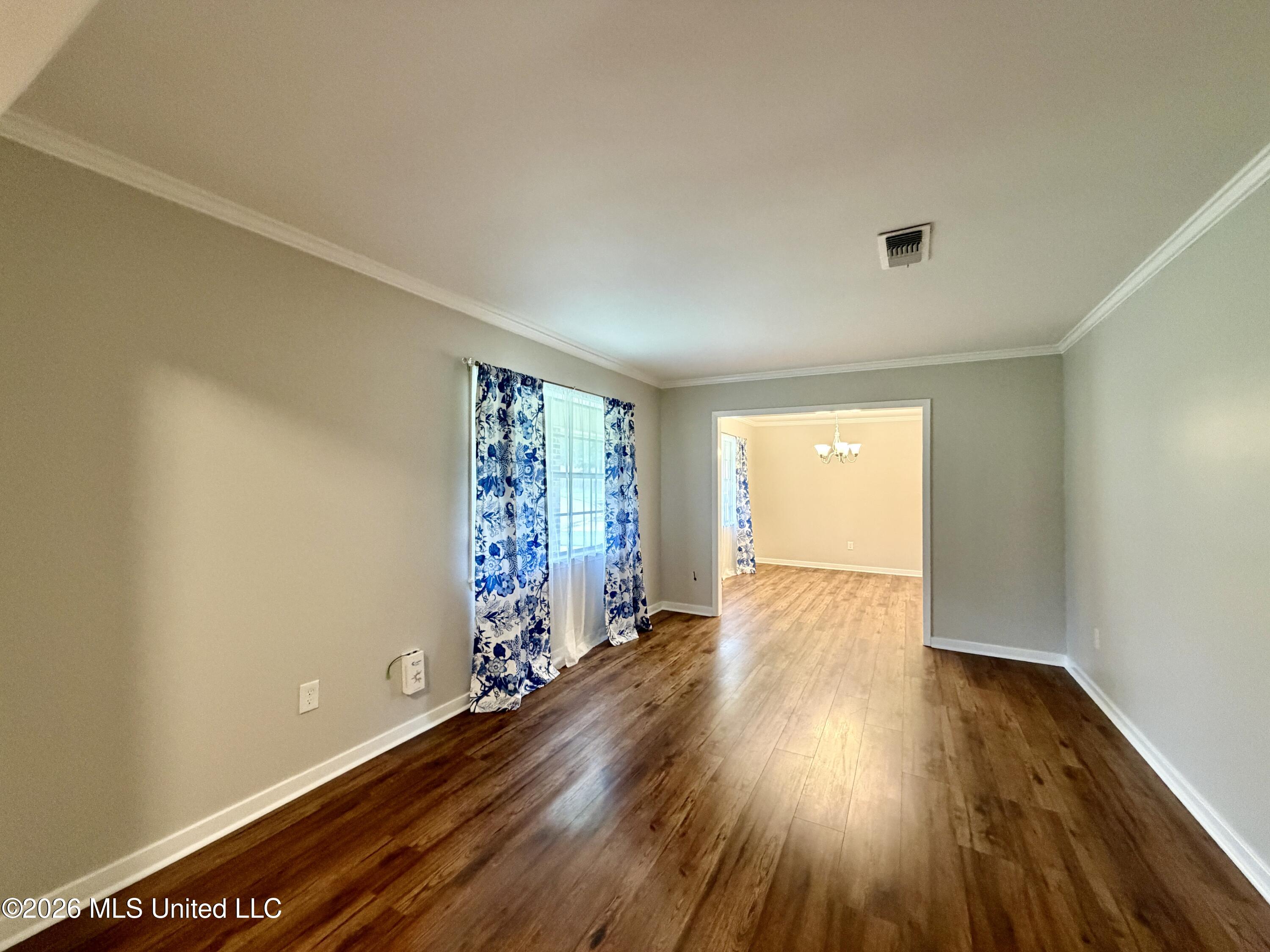 1206 Dartmoor Drive Property Photo 45