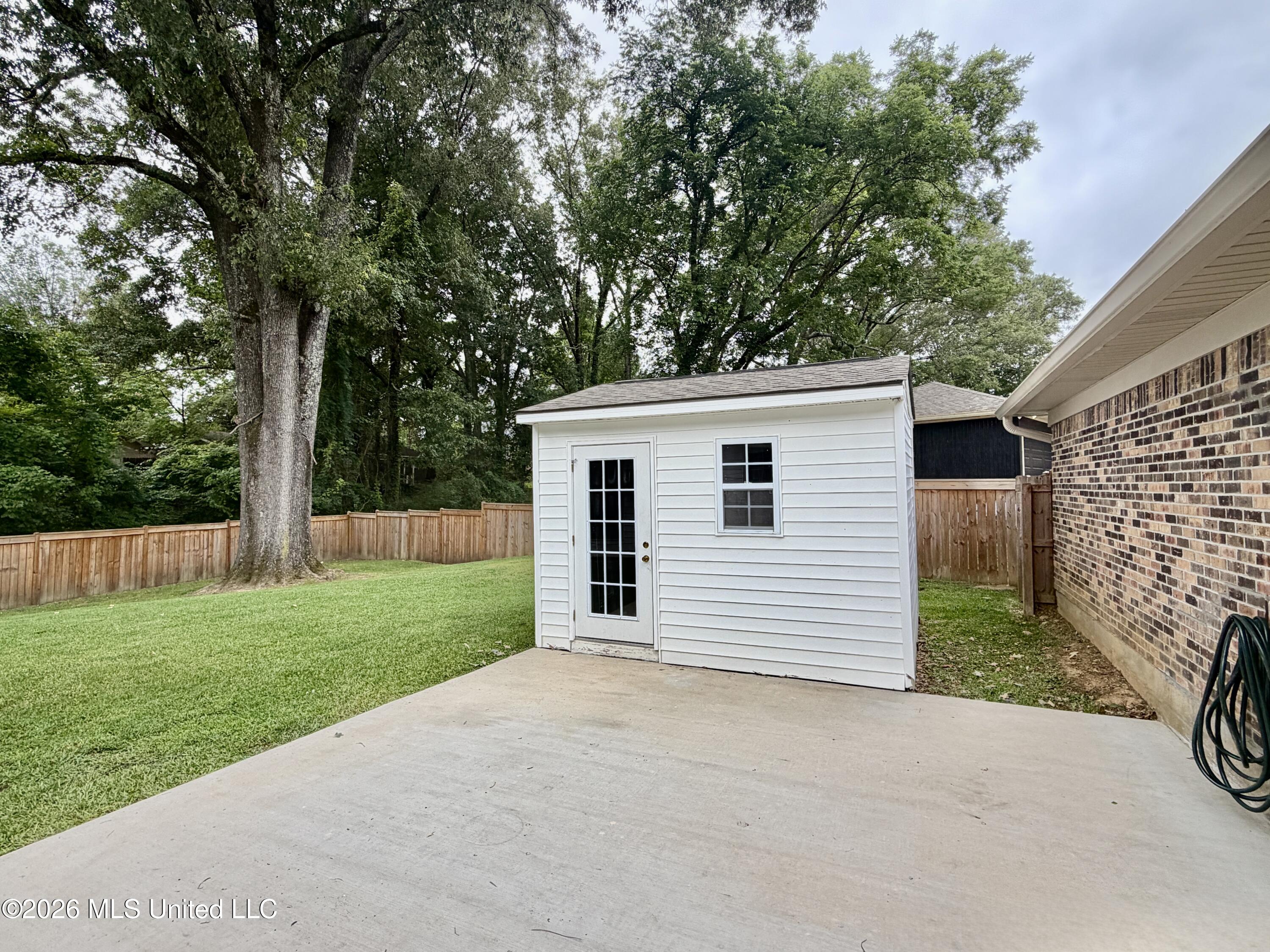 1206 Dartmoor Drive Property Photo 53