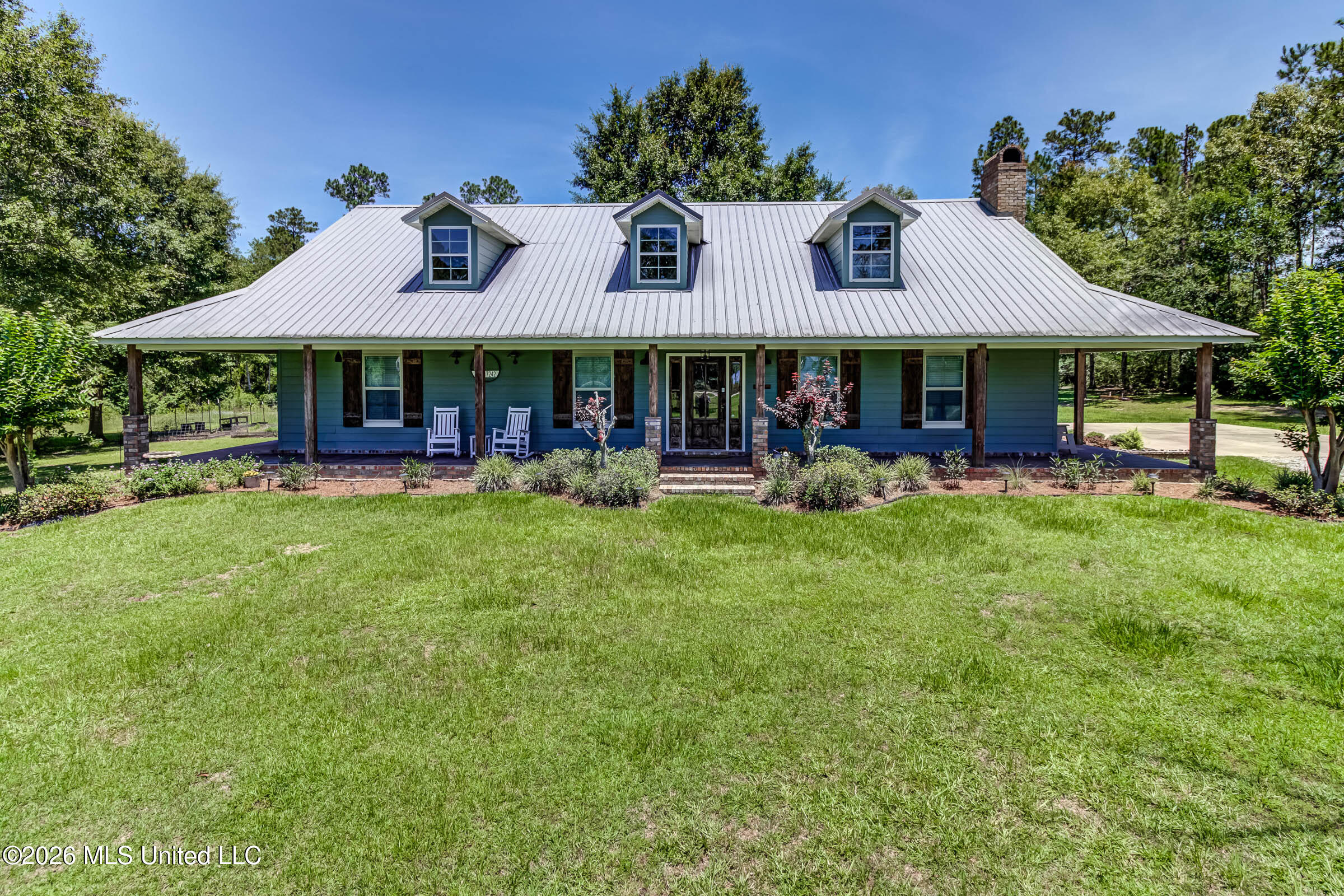 17242 E Spring Lake Drive Property Photo 1