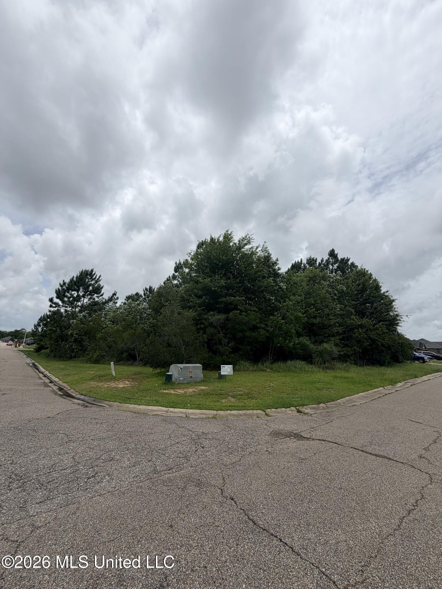 Canal Junction Drive Property Photo 3