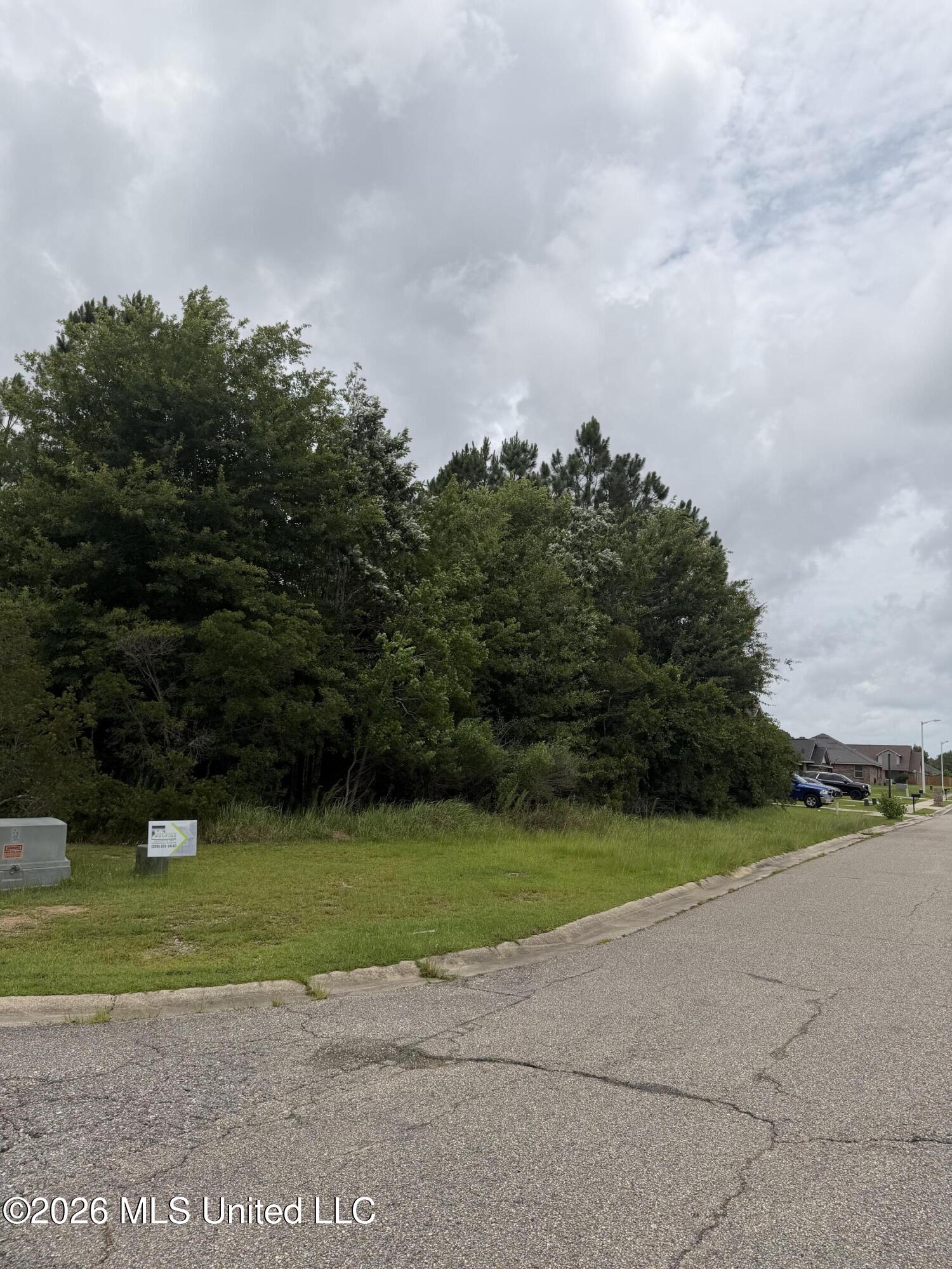 Canal Junction Drive Property Photo 4