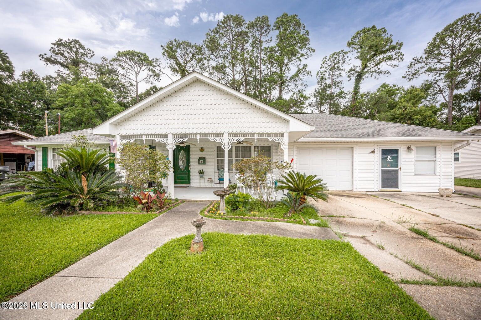 1 40th Street Property Photo 1