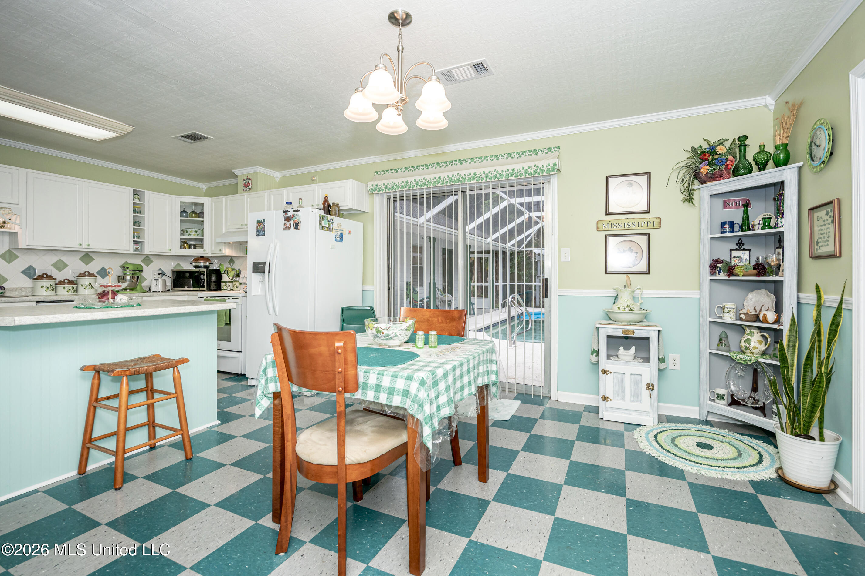 1 40th Street Property Photo 10