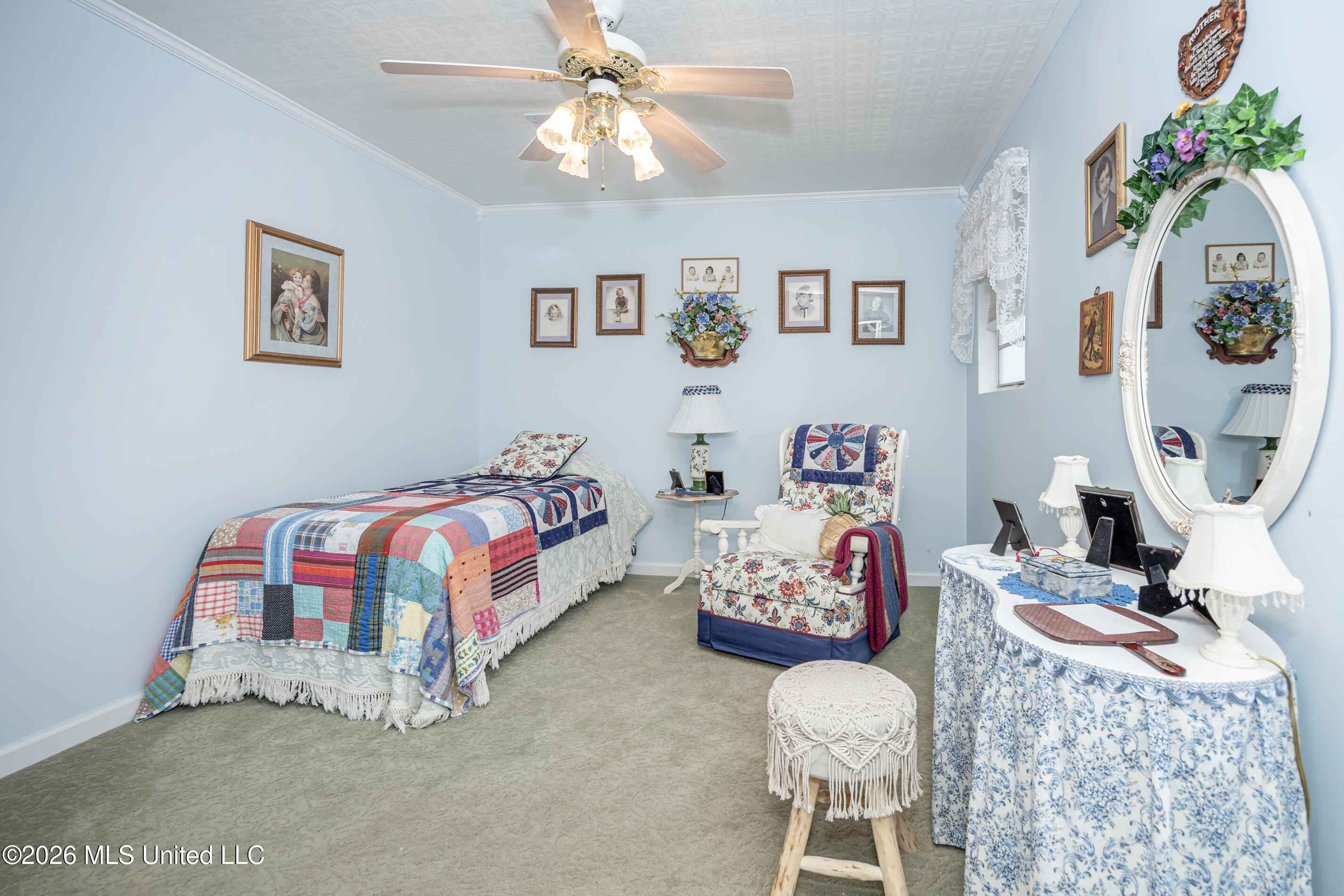 1 40th Street Property Photo 13