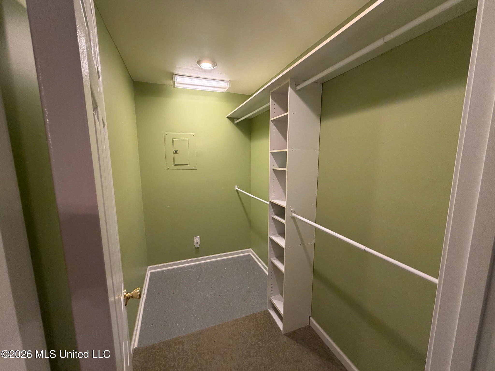 1 40th Street Property Photo 18