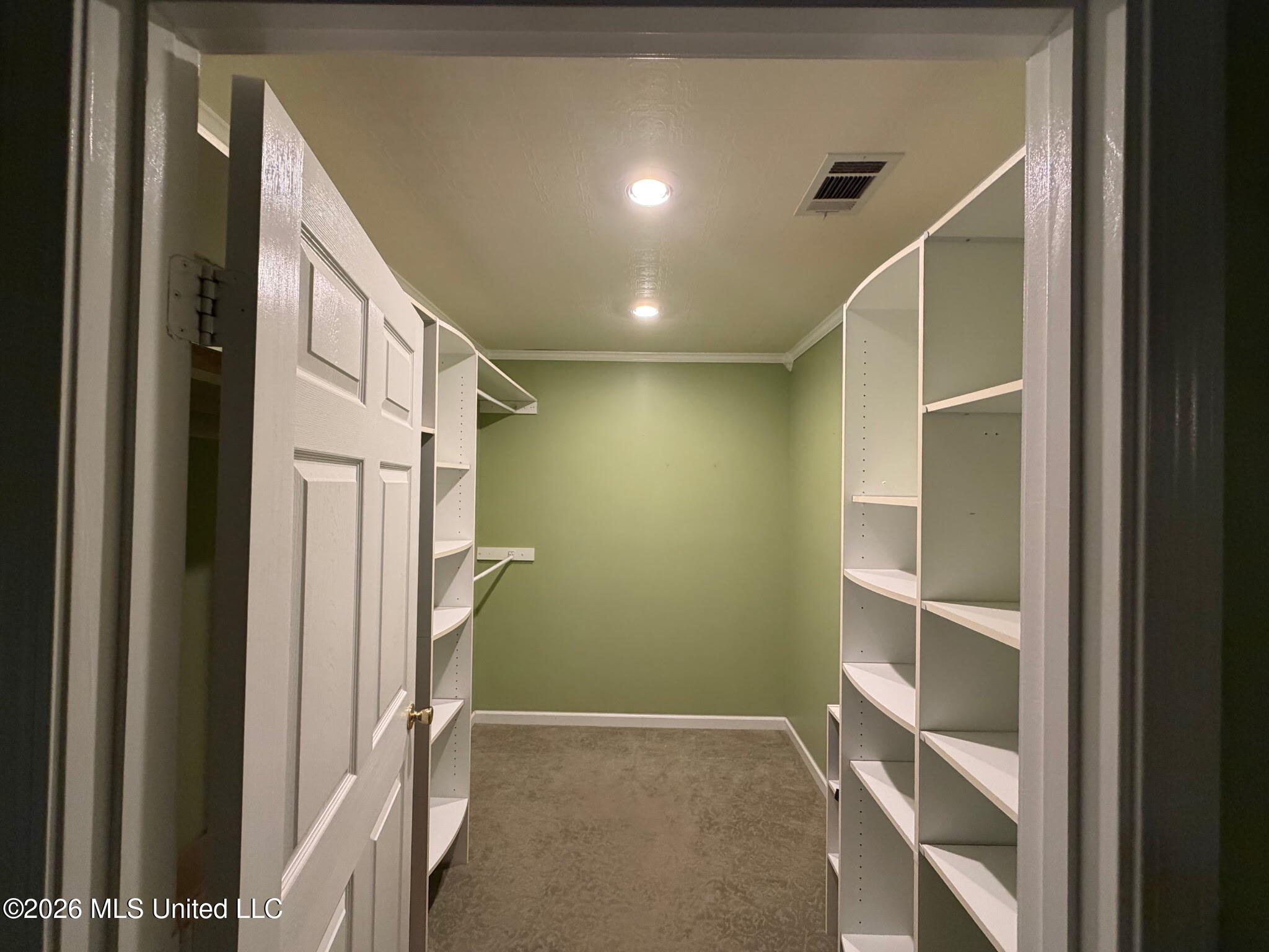 1 40th Street Property Photo 21