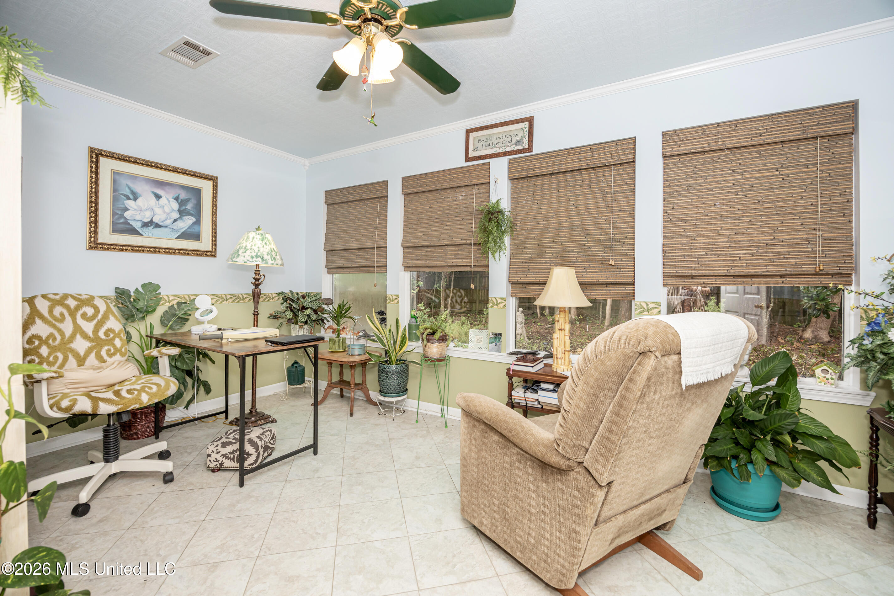 1 40th Street Property Photo 25