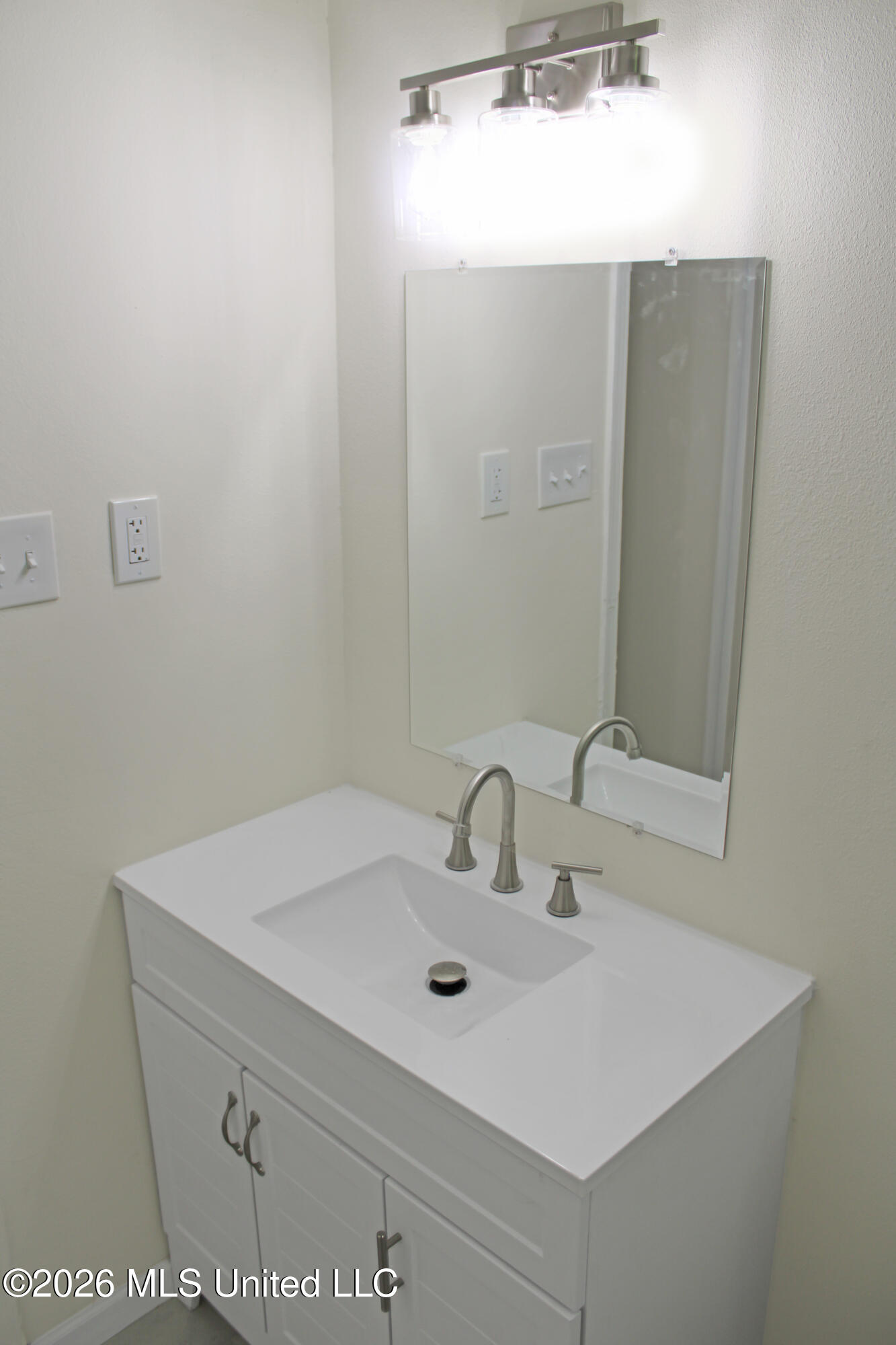 108 Tennyson Cove Property Photo 31